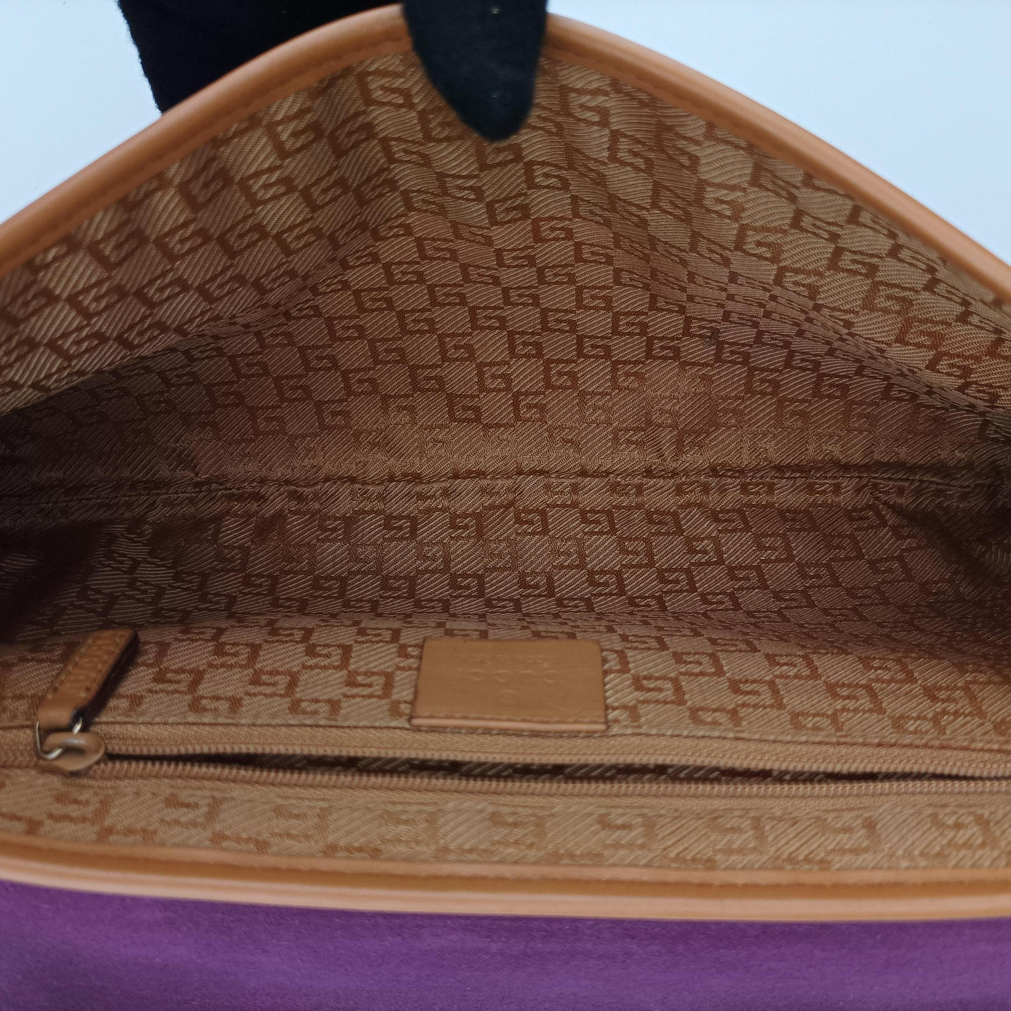 Pre-owned Gucci tiger head purplexbeige Suedexleather 001·41 handbag | stylenewstar