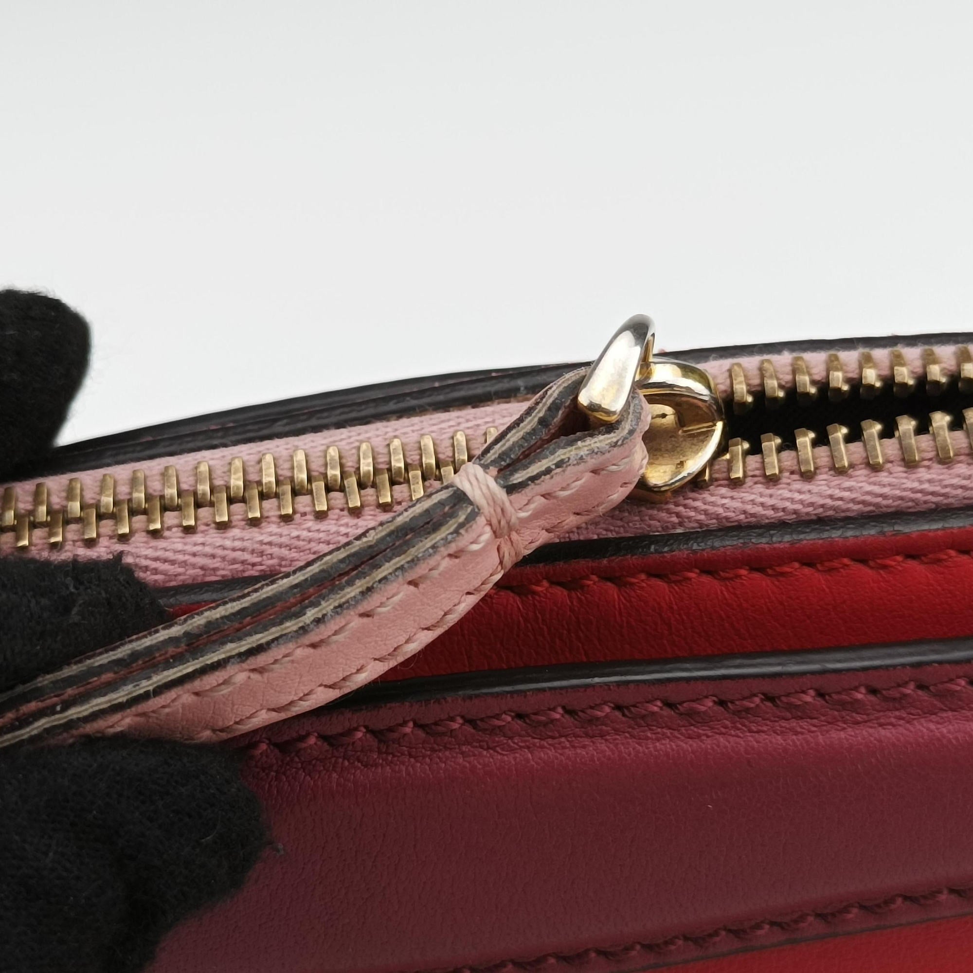 Pre-owned Fendi By the Way Red×pink Leather 8BL135 shoulderbag | stylenewstar