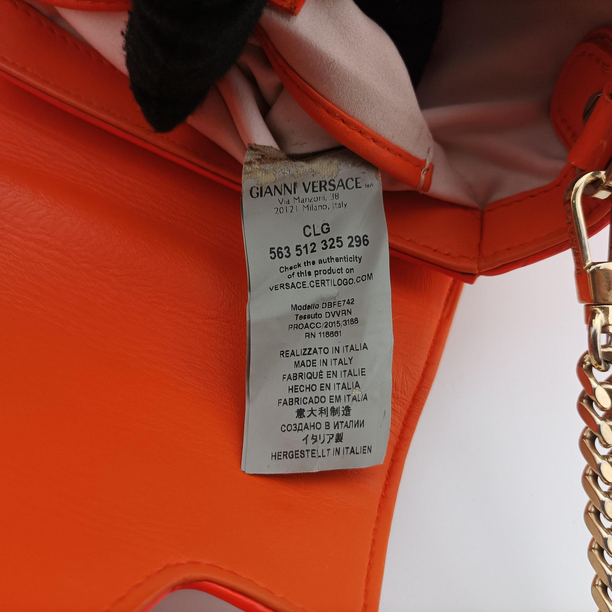 Pre-owned VERSACE La Medusa Orange patent  shoulderbag | stylenewstar