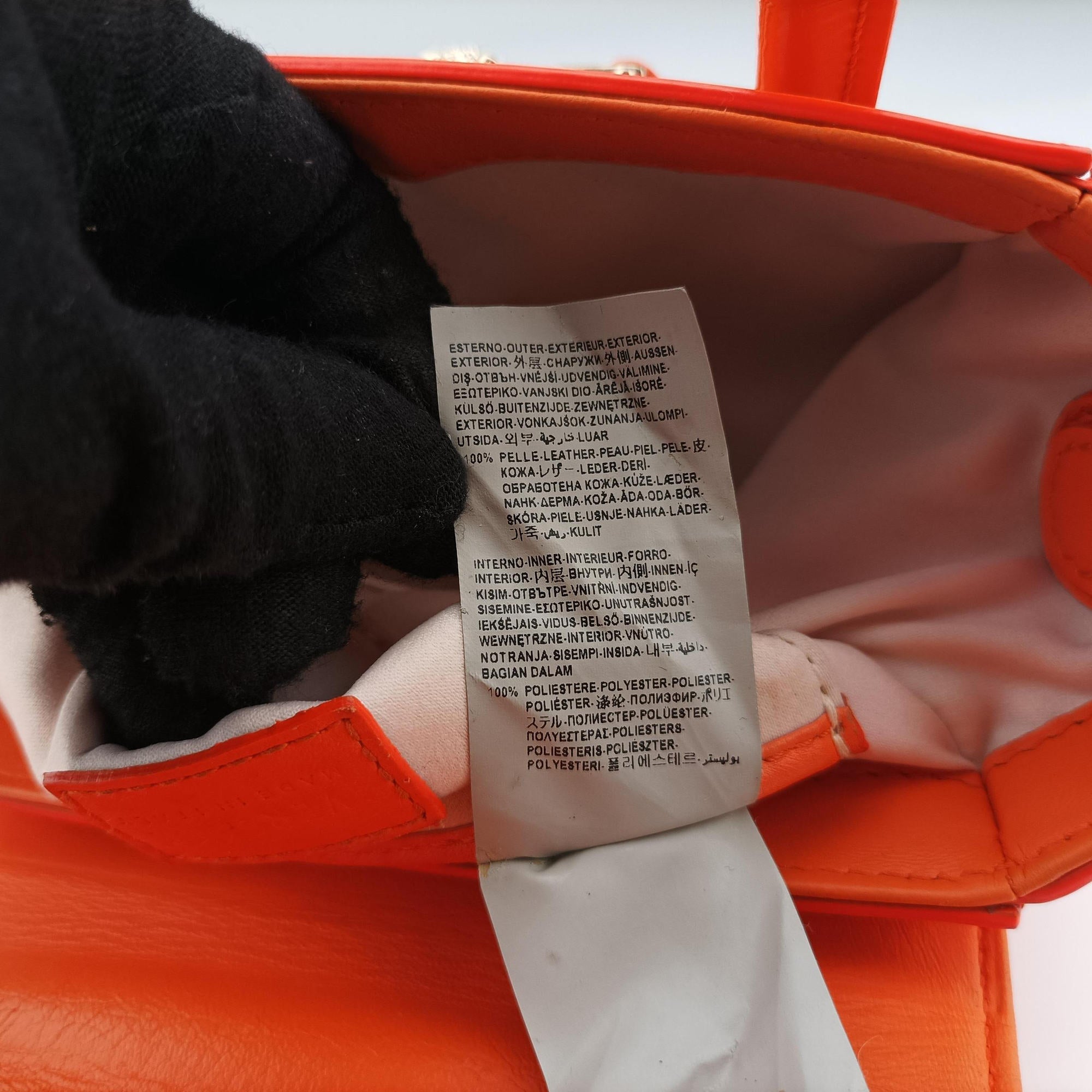 Pre-owned VERSACE La Medusa Orange patent  shoulderbag | stylenewstar