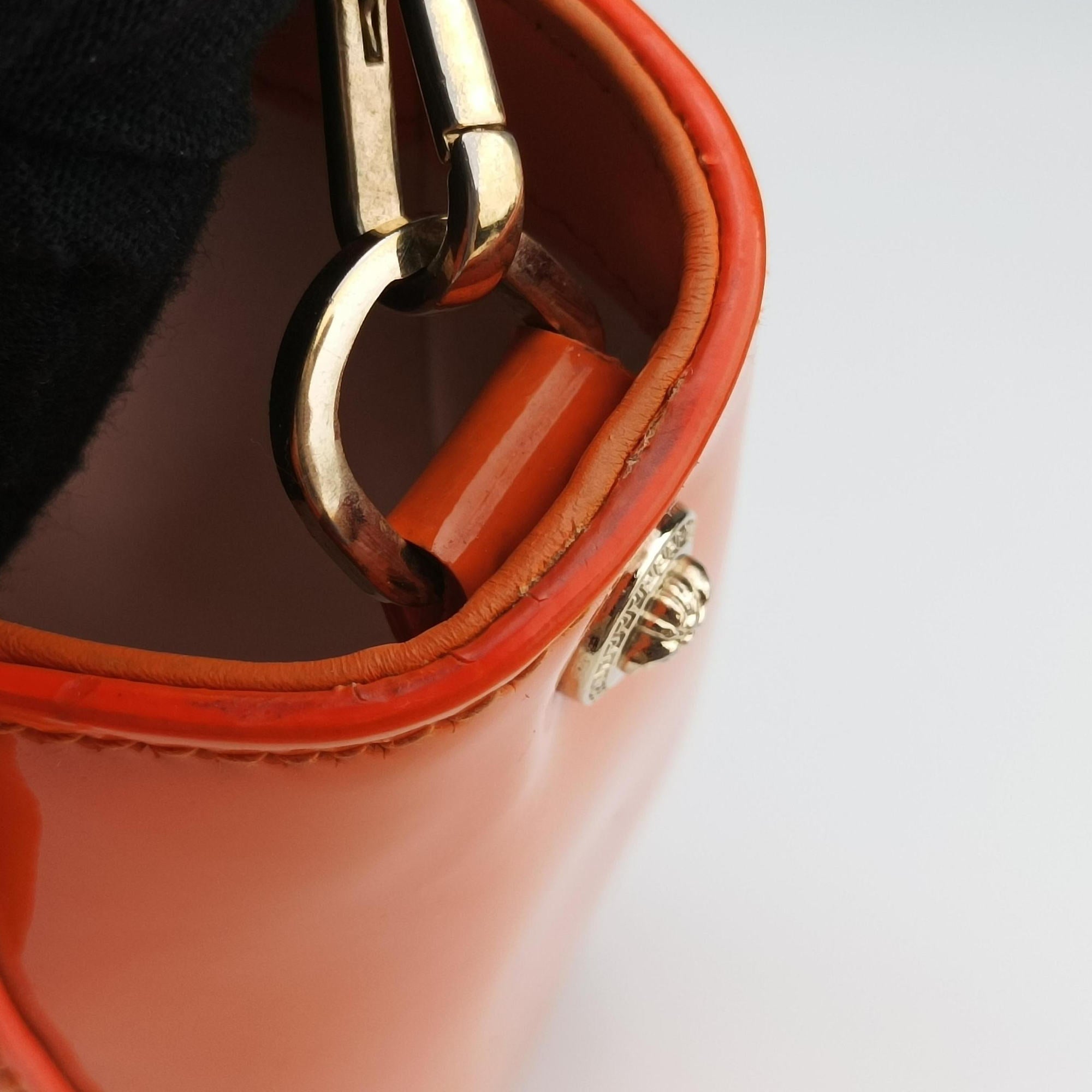 Pre-owned VERSACE La Medusa Orange patent  shoulderbag | stylenewstar
