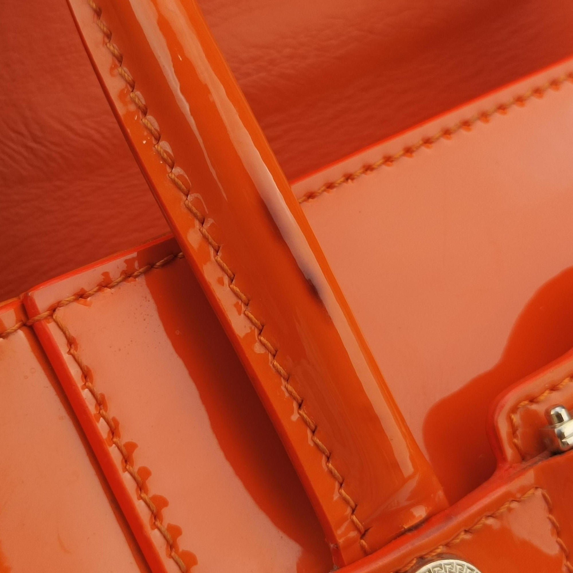 Pre-owned VERSACE La Medusa Orange patent  shoulderbag | stylenewstar
