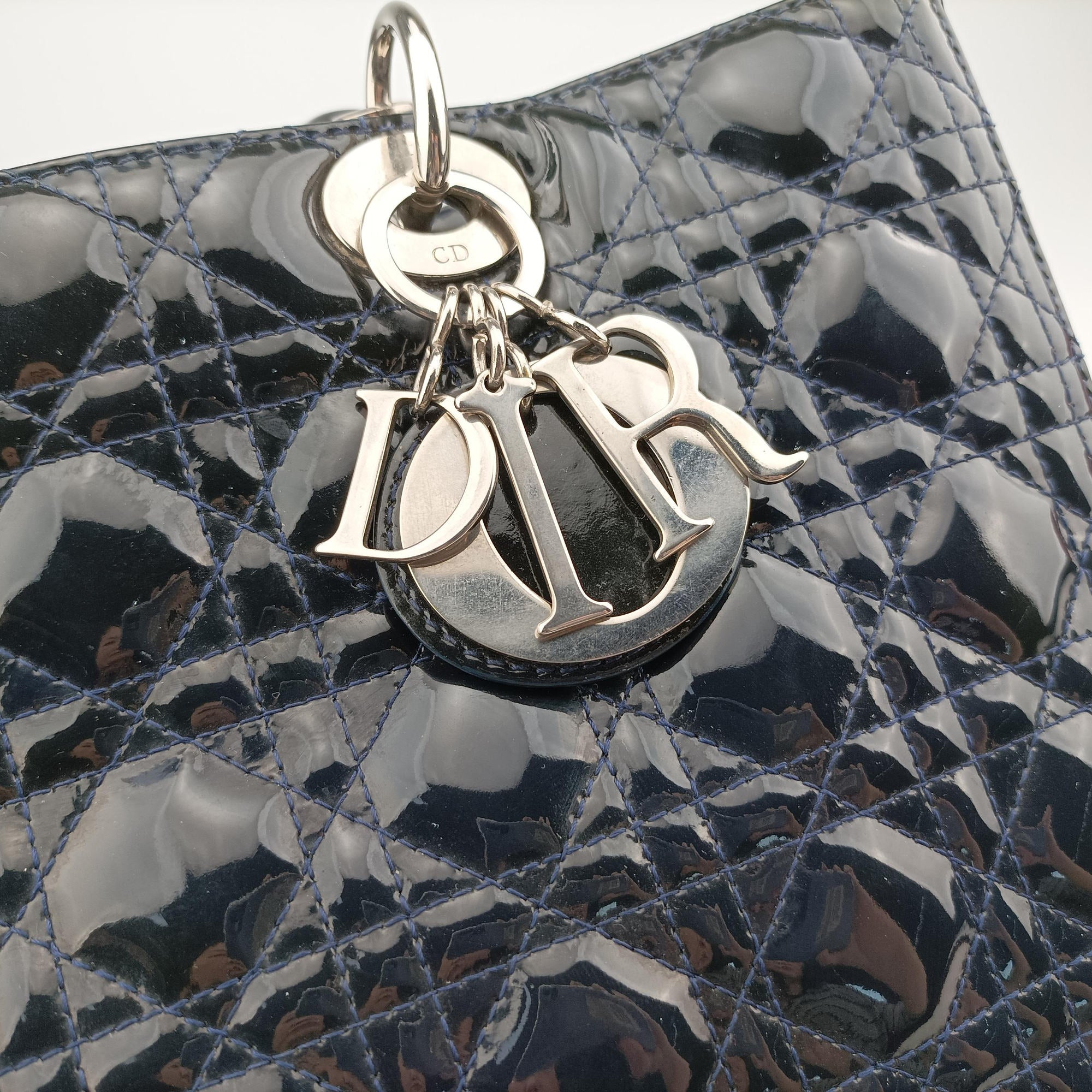 Pre-owned Christian Dior Lady Dior Navy Patent  handbag | stylenewstar