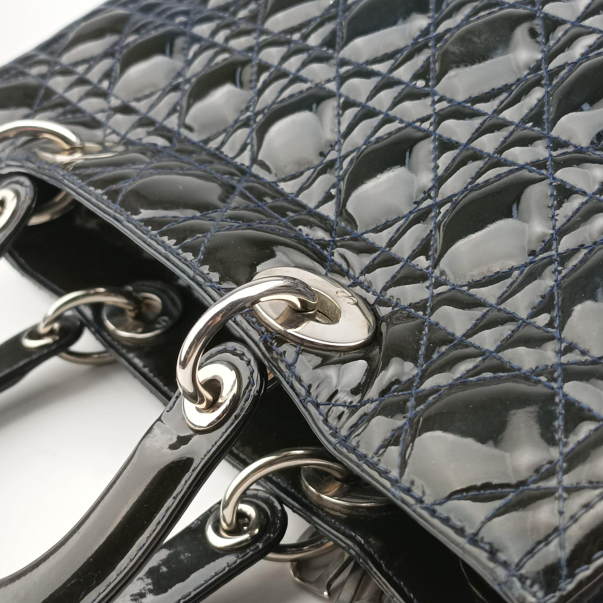Pre-owned Christian Dior Lady Dior Navy Patent  handbag | stylenewstar