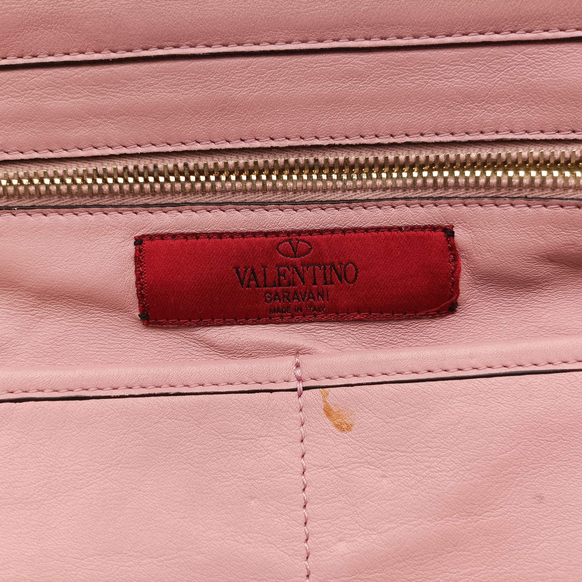 Pre-owned Valentino Rockstud Pink leather  shoulderbag | stylenewstar