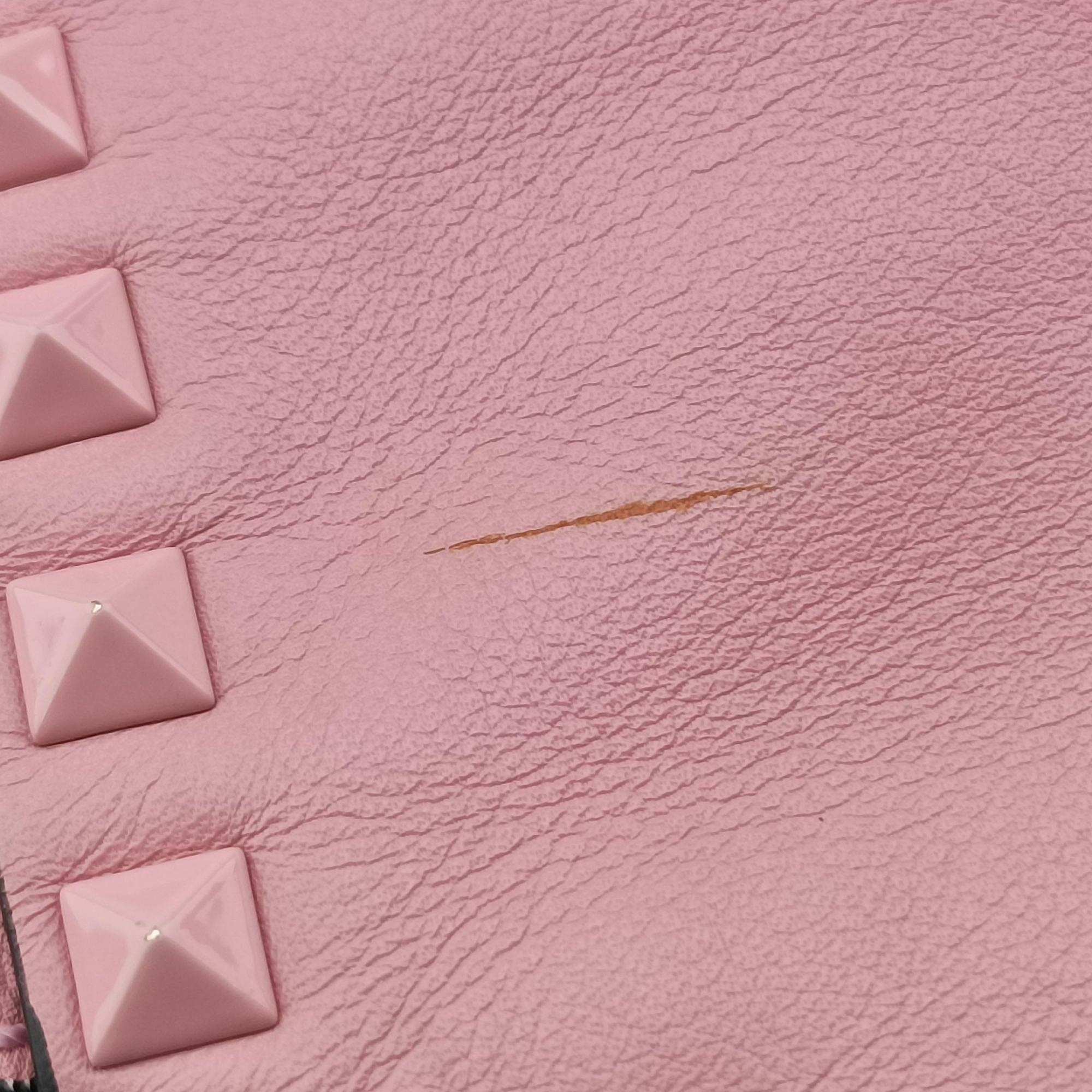Pre-owned Valentino Rockstud Pink leather  shoulderbag | stylenewstar