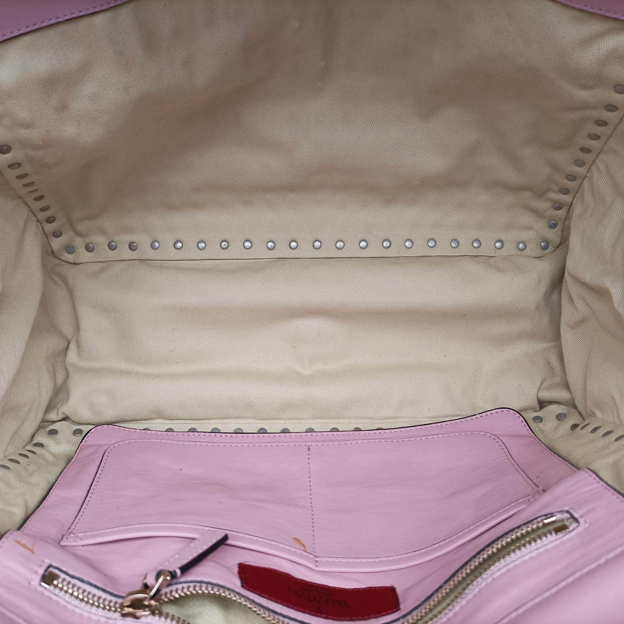 Pre-owned Valentino Rockstud Pink leather  shoulderbag | stylenewstar