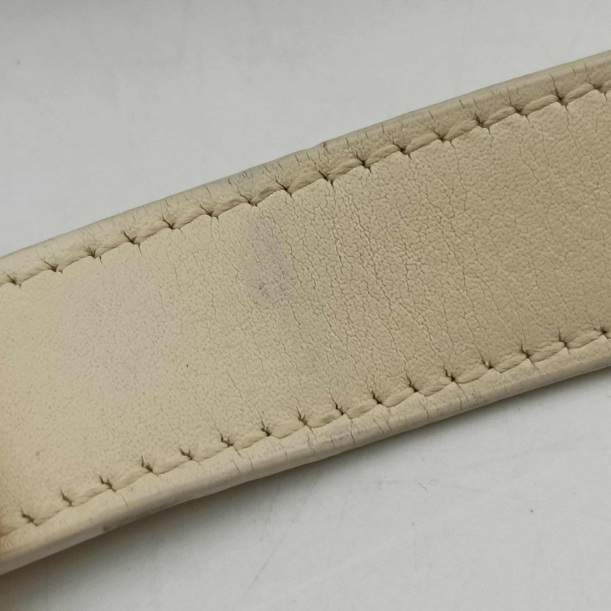 Vintage Christian Dior 30 Montaigne White leather  shoulderbag | stylenewstar