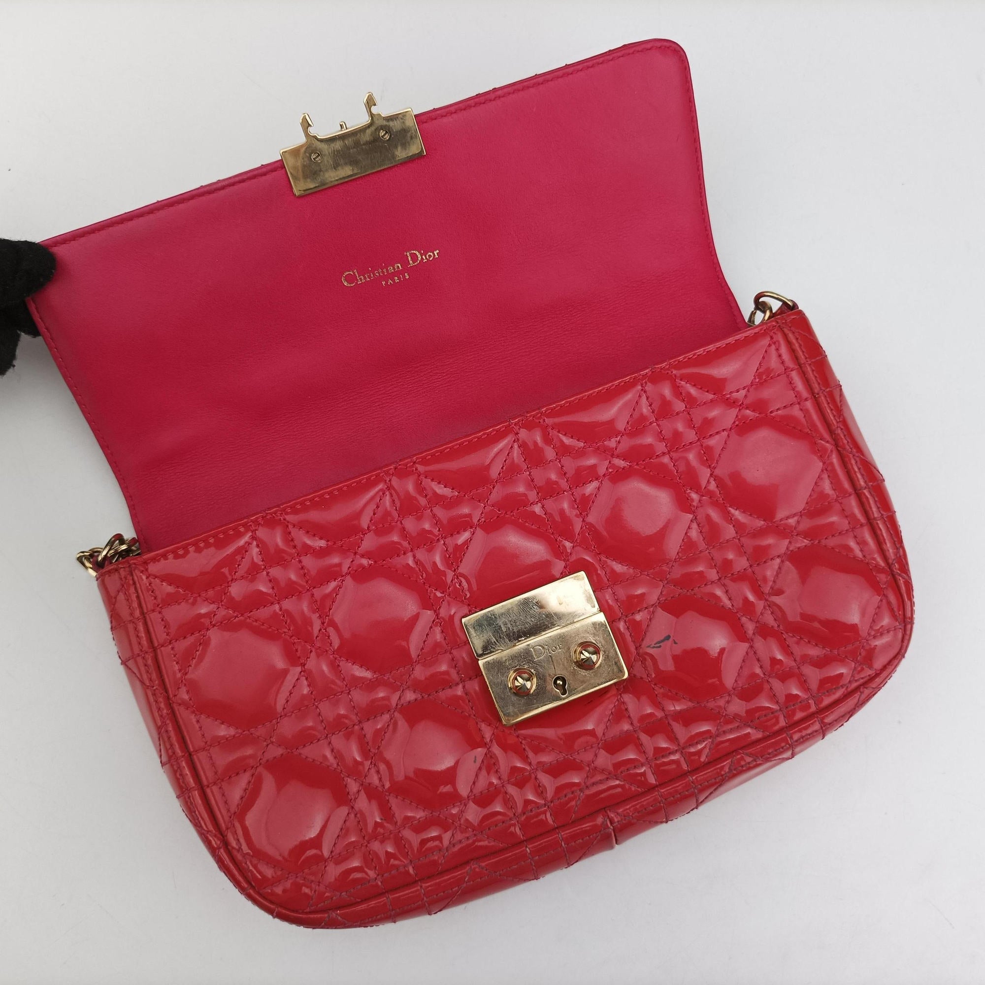 Vintage Christian Dior Miss Dior CANNAGE New Lock Red Patent  shoulderbag | stylenewstar