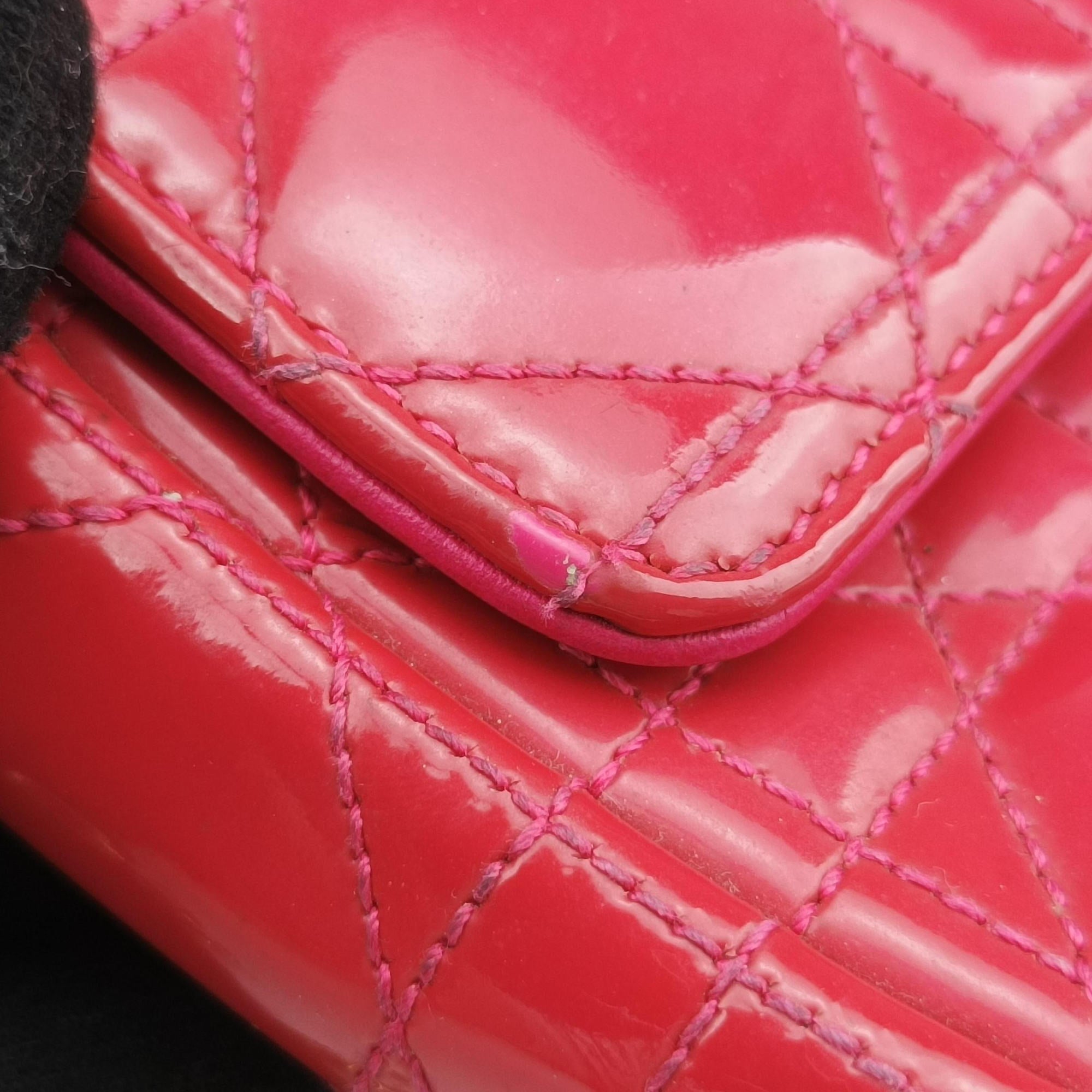 Vintage Christian Dior Miss Dior CANNAGE New Lock Red Patent  shoulderbag | stylenewstar