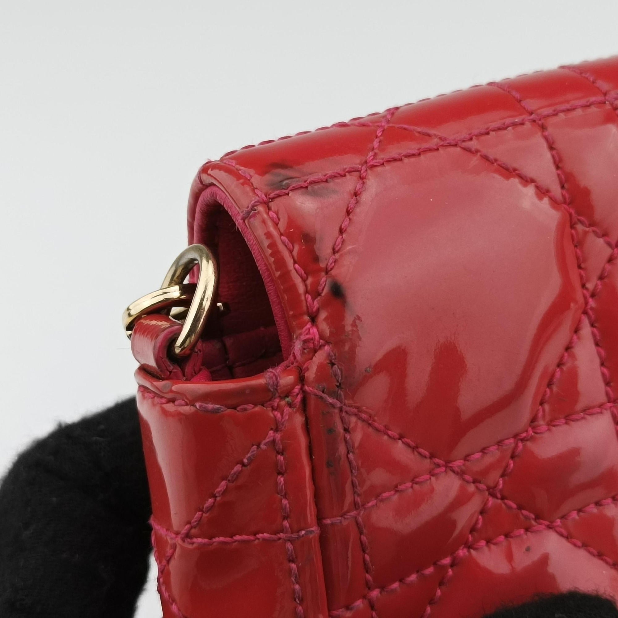 Vintage Christian Dior Miss Dior CANNAGE New Lock Red Patent  shoulderbag | stylenewstar