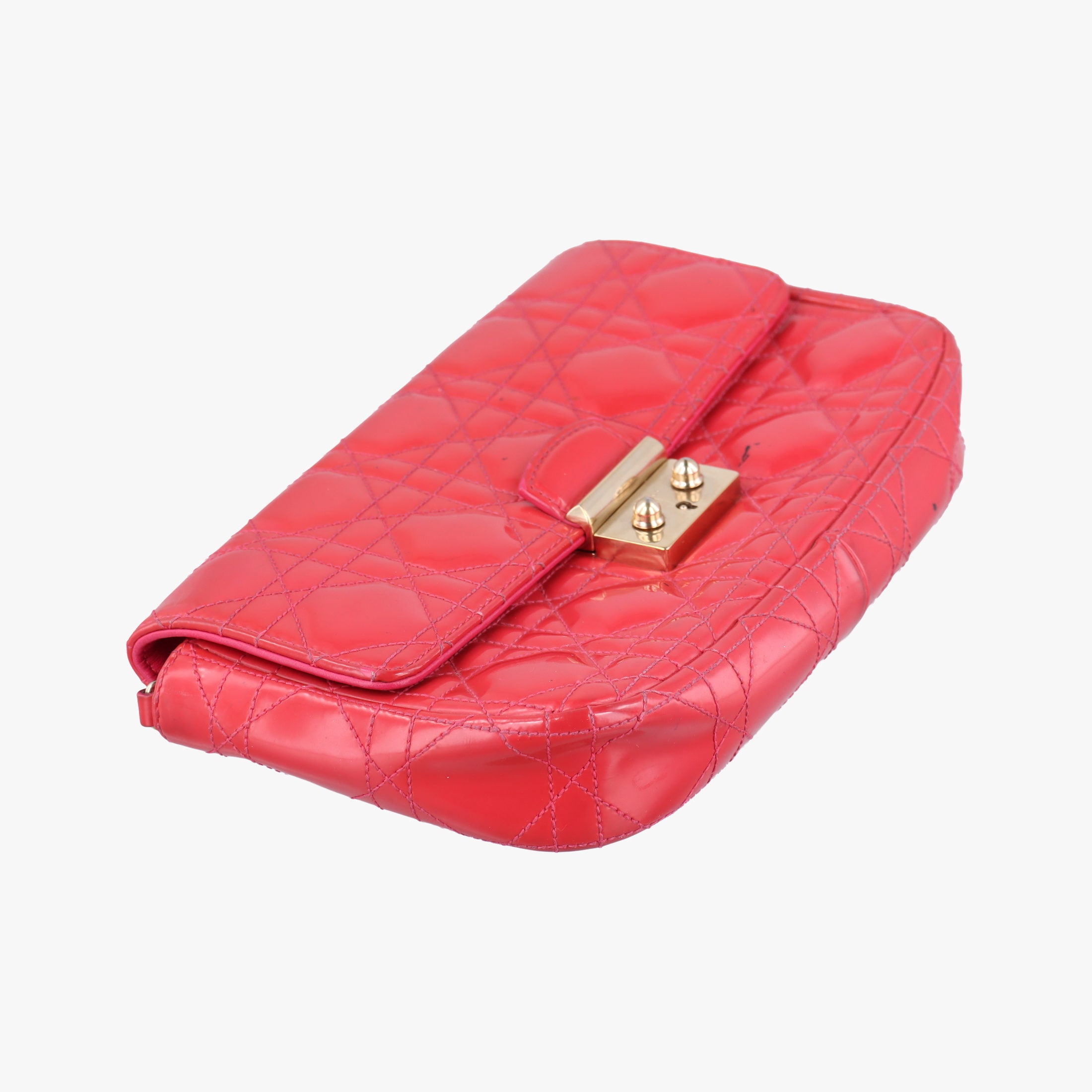 Vintage Christian Dior Miss Dior CANNAGE New Lock Red Patent  shoulderbag | stylenewstar