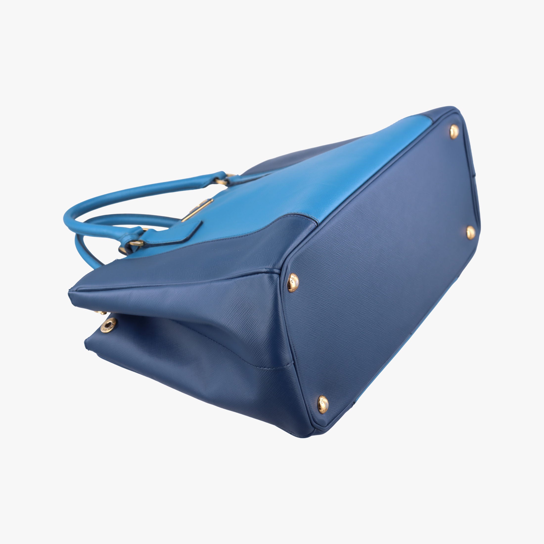 Secondhand Prada Galleria Blue×Navy SAFFIANO Leather B2274C shoulderbag | stylenewstar