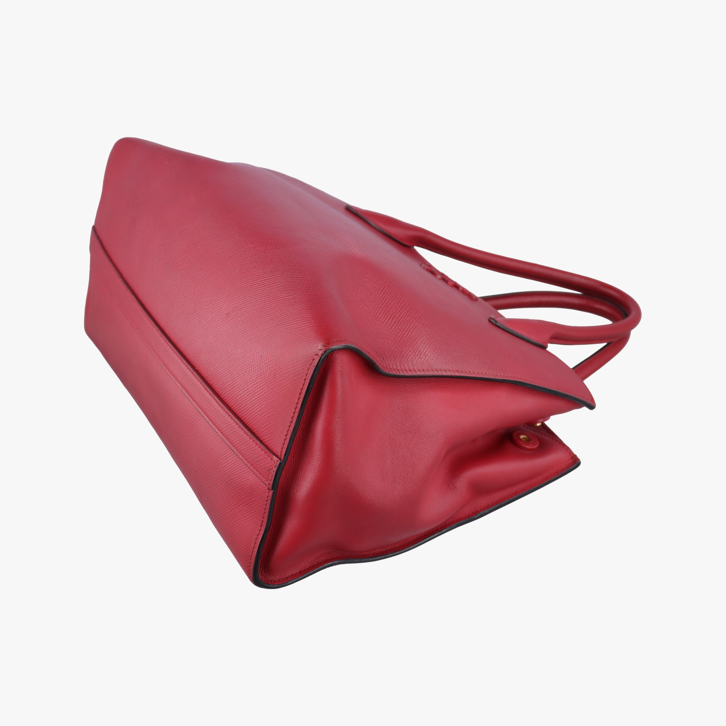 Pre-owned Prada Cuir Monochrome Red SAFFIANO　Leather 1BA155 shoulderbag | stylenewstar