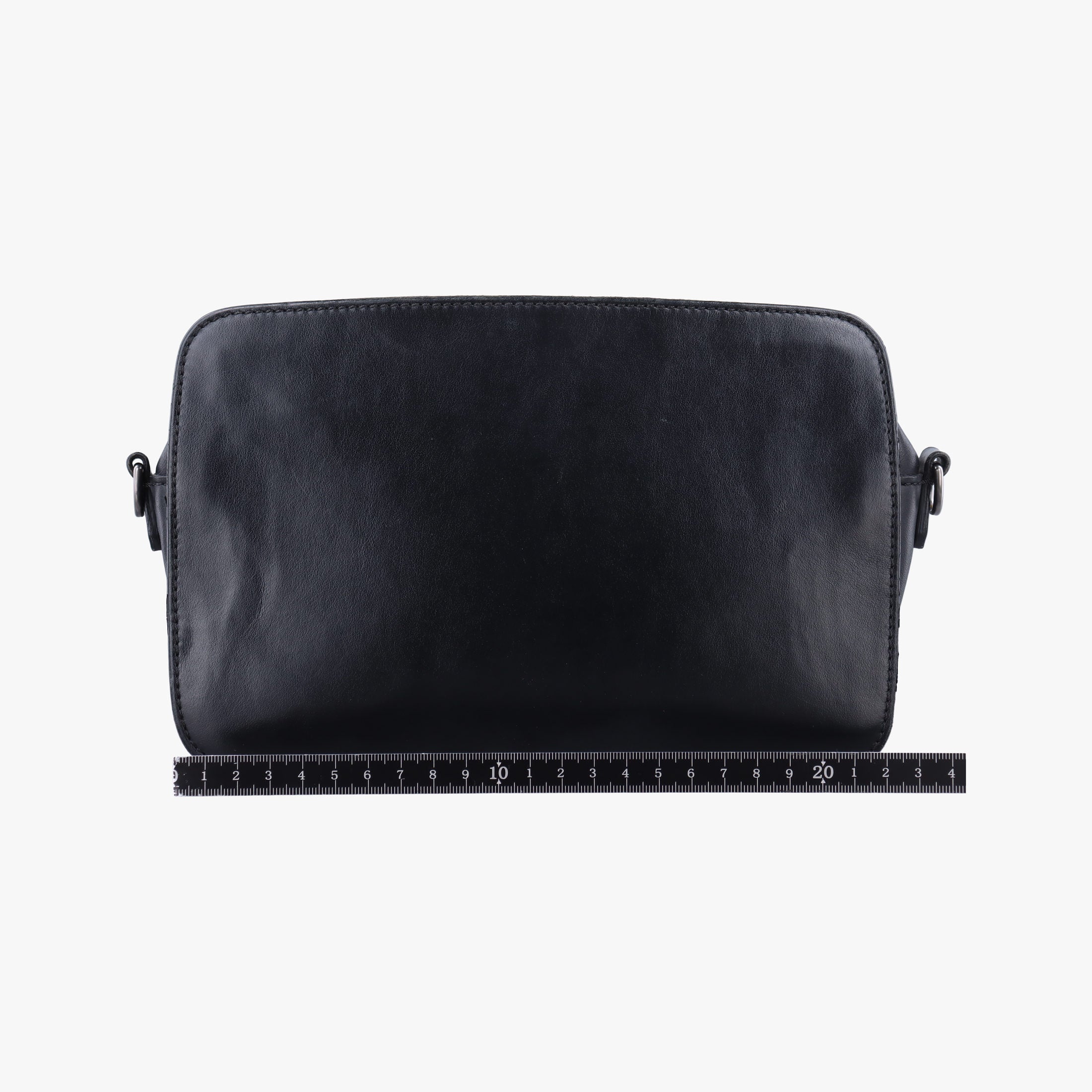 Pre-owned Fendi FF logo camera Black Leather 7VA428 shoulderbag | stylenewstar