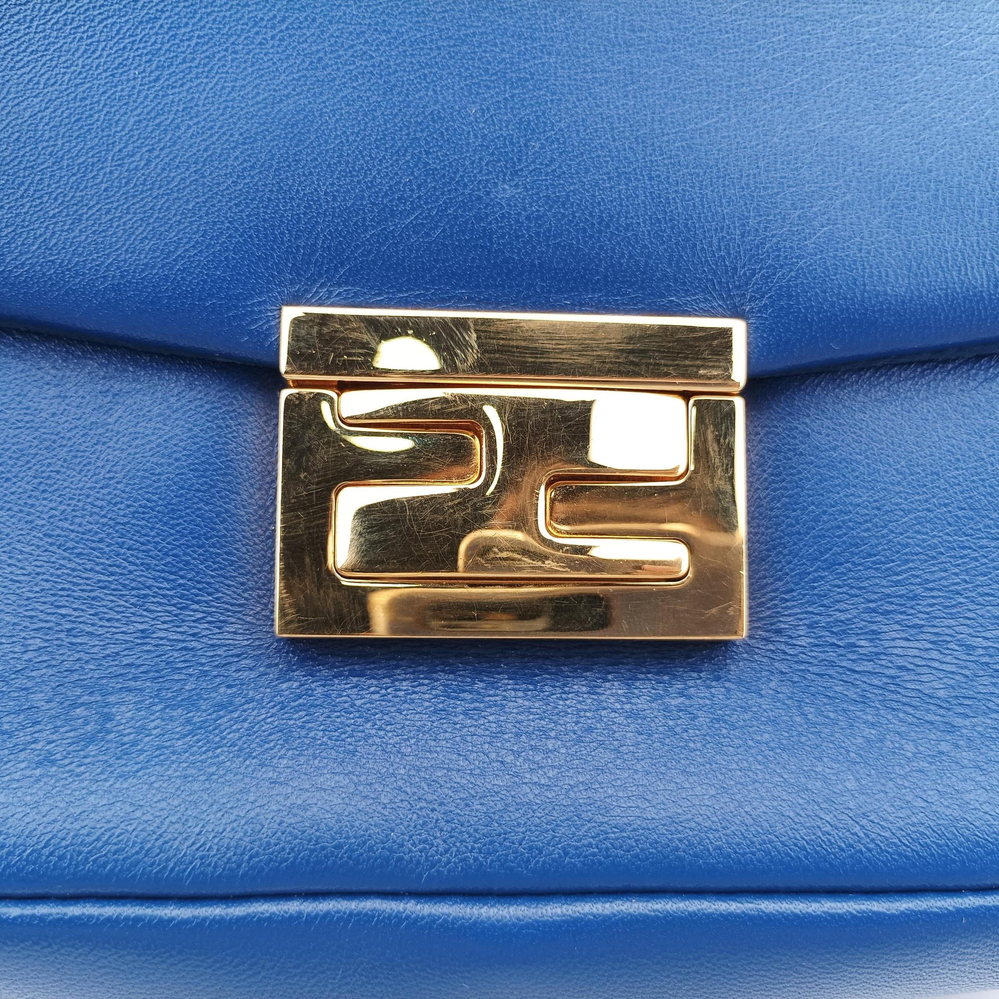 Secondhand Fendi Mini Be Baguette Blue Leather 8M0315 shoulderbag | stylenewstar