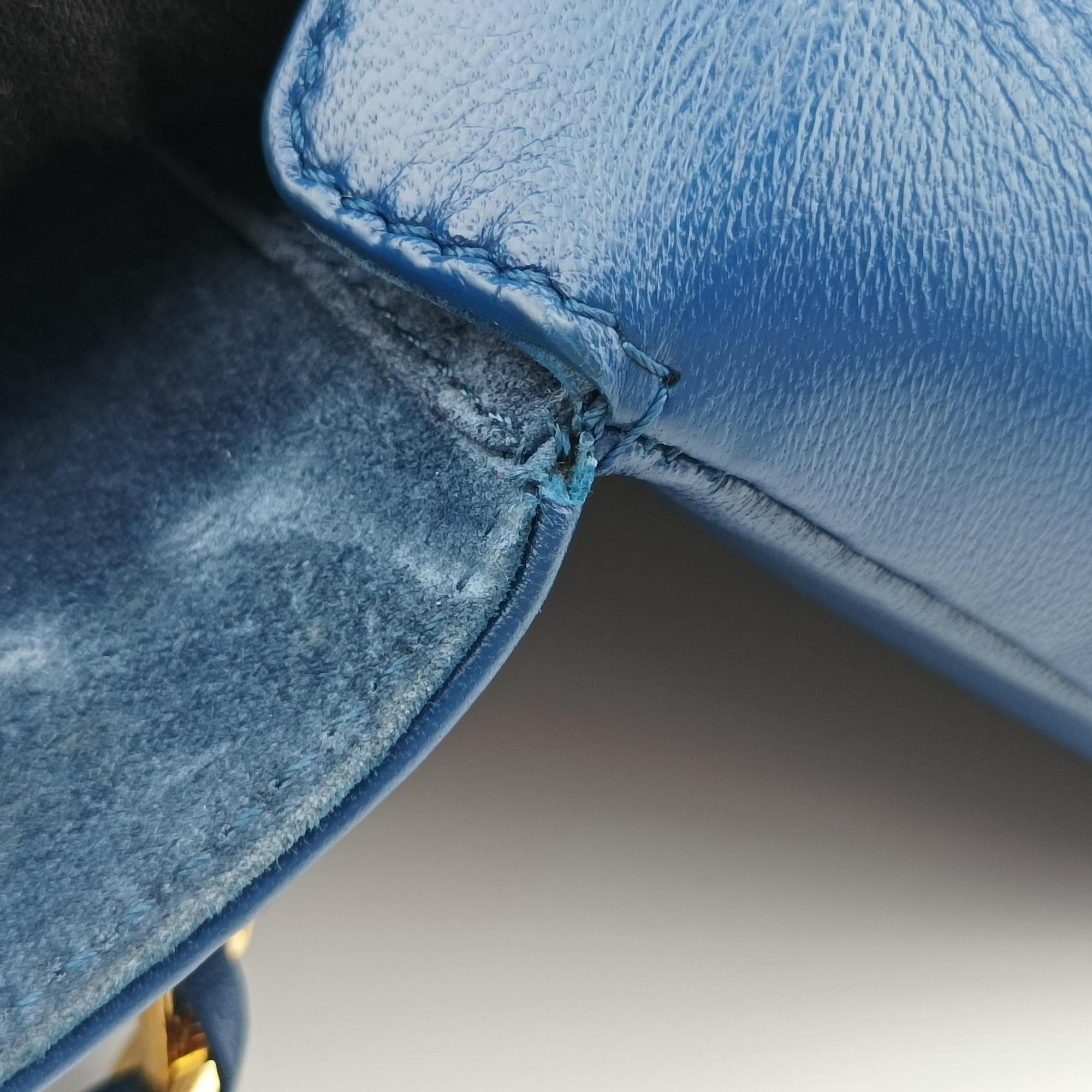 Secondhand Fendi Mini Be Baguette Blue Leather 8M0315 shoulderbag | stylenewstar