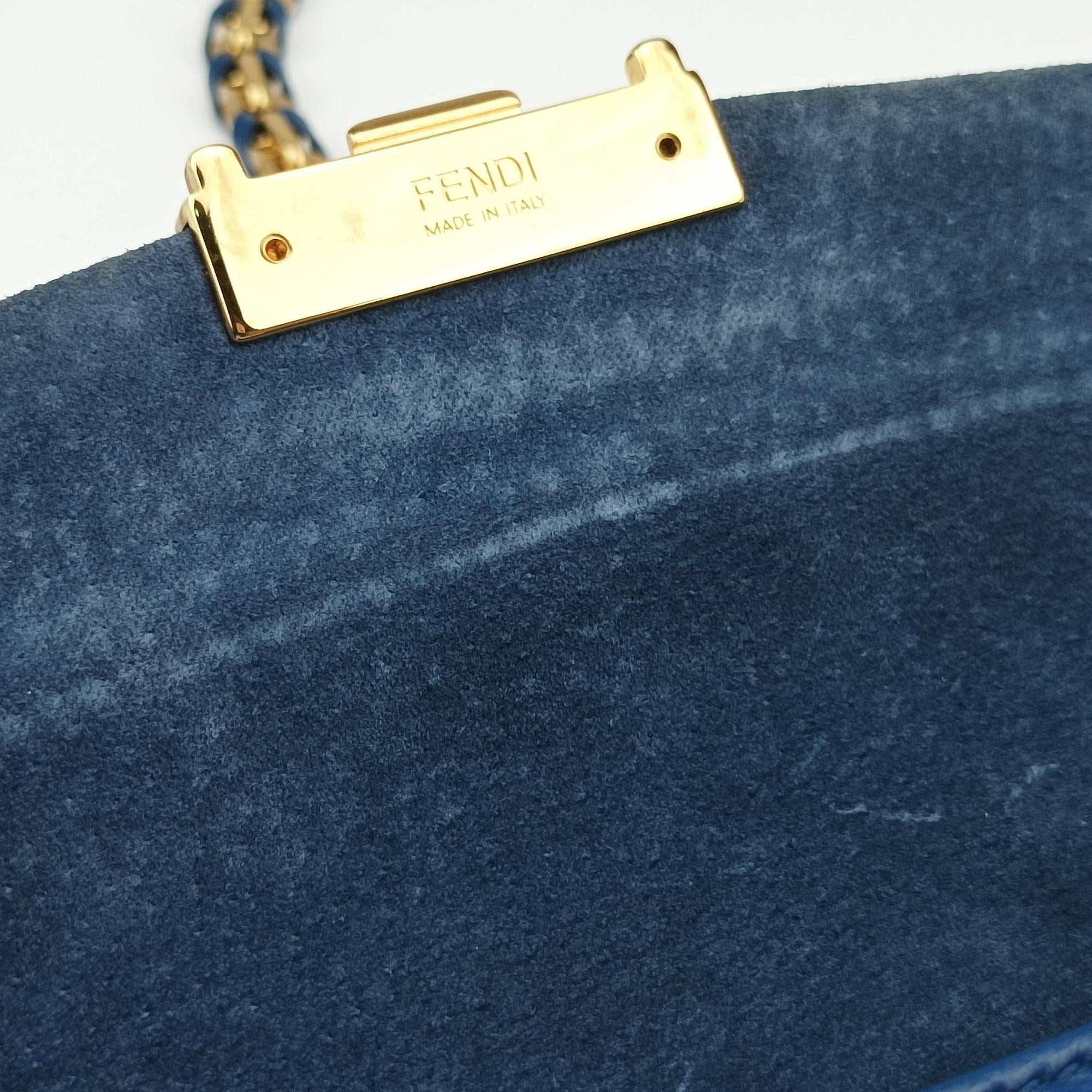 Secondhand Fendi Mini Be Baguette Blue Leather 8M0315 shoulderbag | stylenewstar