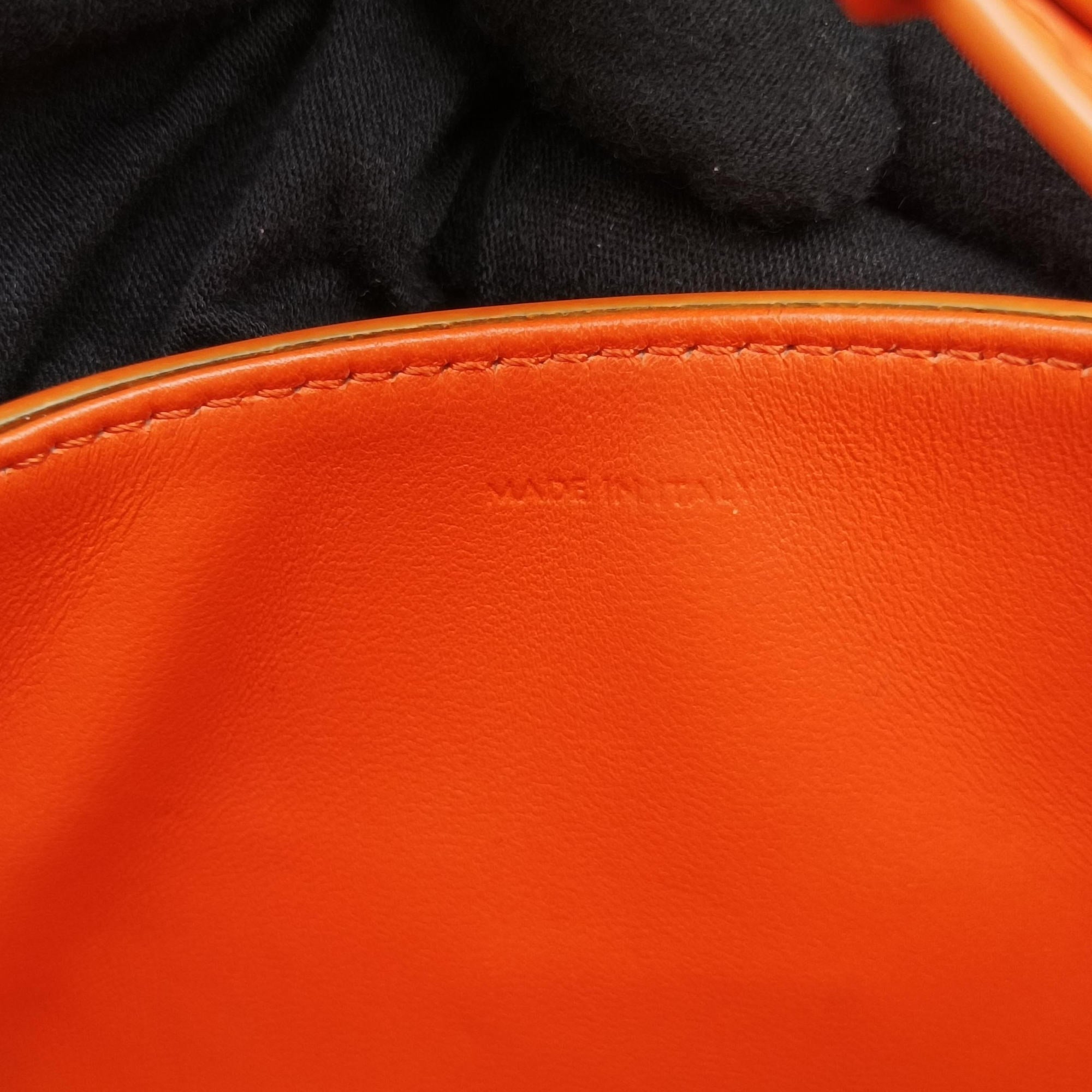 Pre-owned Celine Triomphe Orange Leather  shoulderbag | stylenewstar