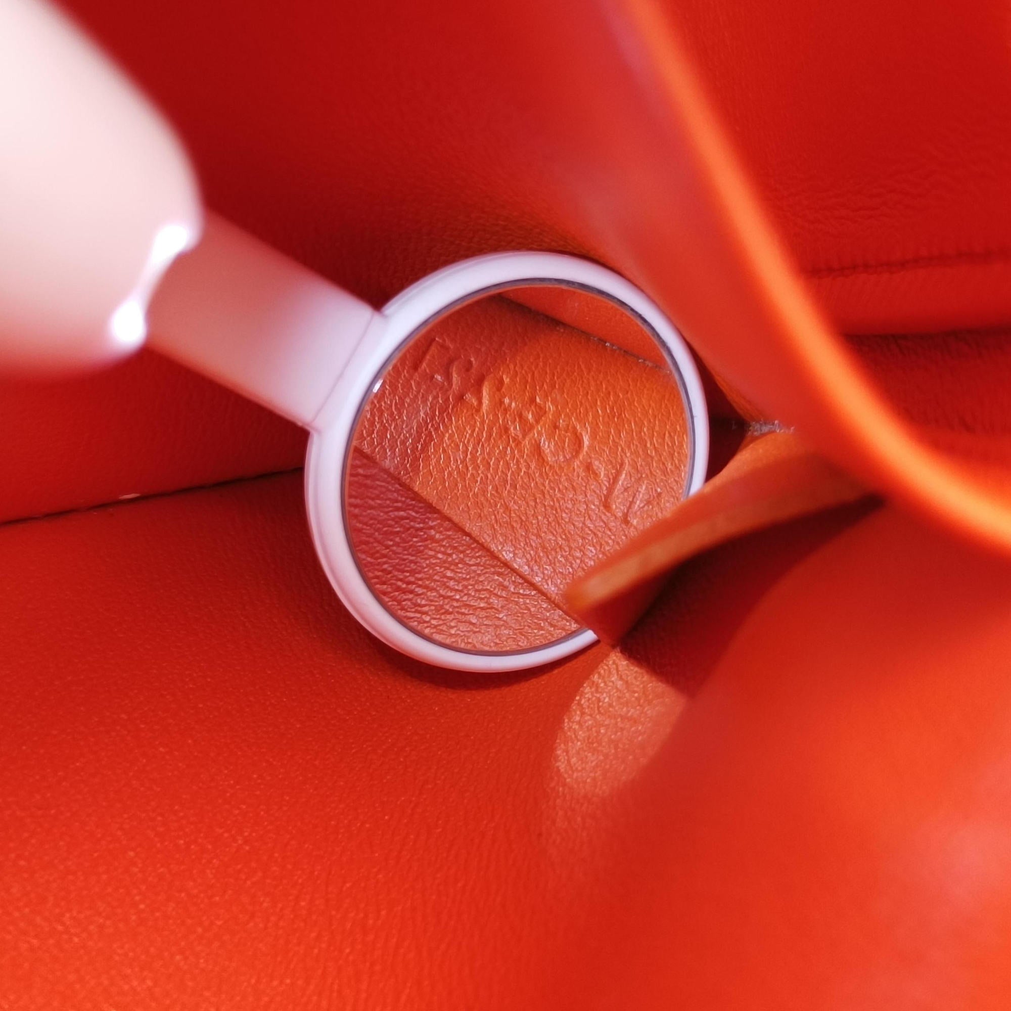 Pre-owned Celine Triomphe Orange Leather  shoulderbag | stylenewstar