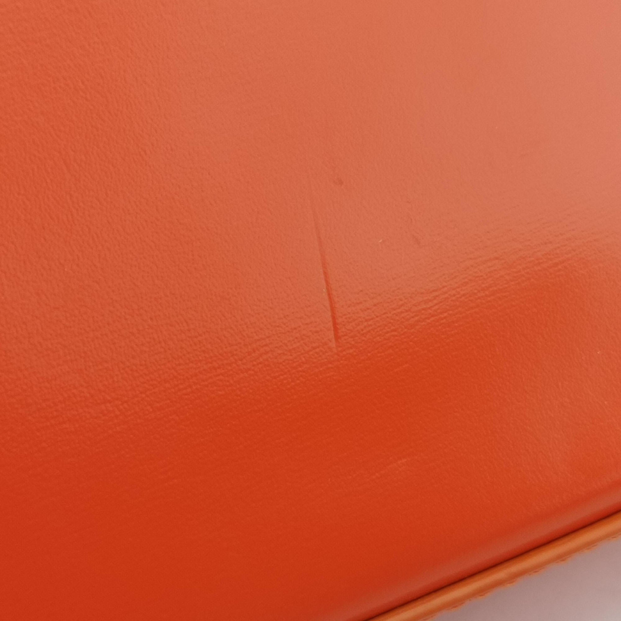 Pre-owned Celine Triomphe Orange Leather  shoulderbag | stylenewstar