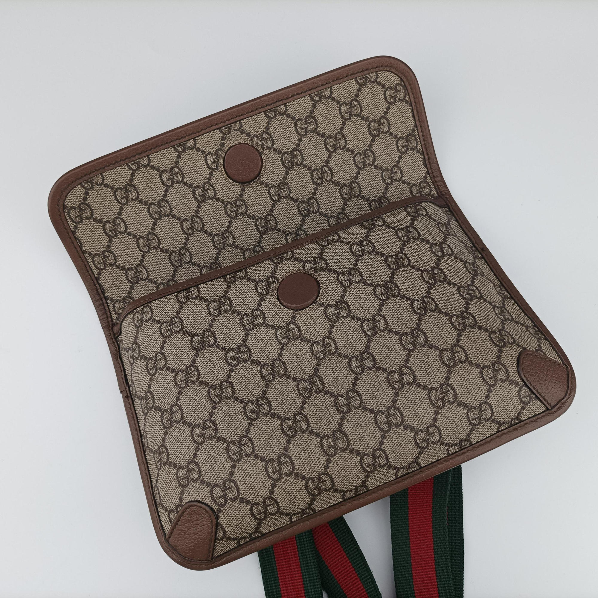 Pre-owned Gucci NEO VINTAGE GG Supreme beige×Brown PVC coated canvas×Leather 493930 bum bag/waist bag | stylenewstar