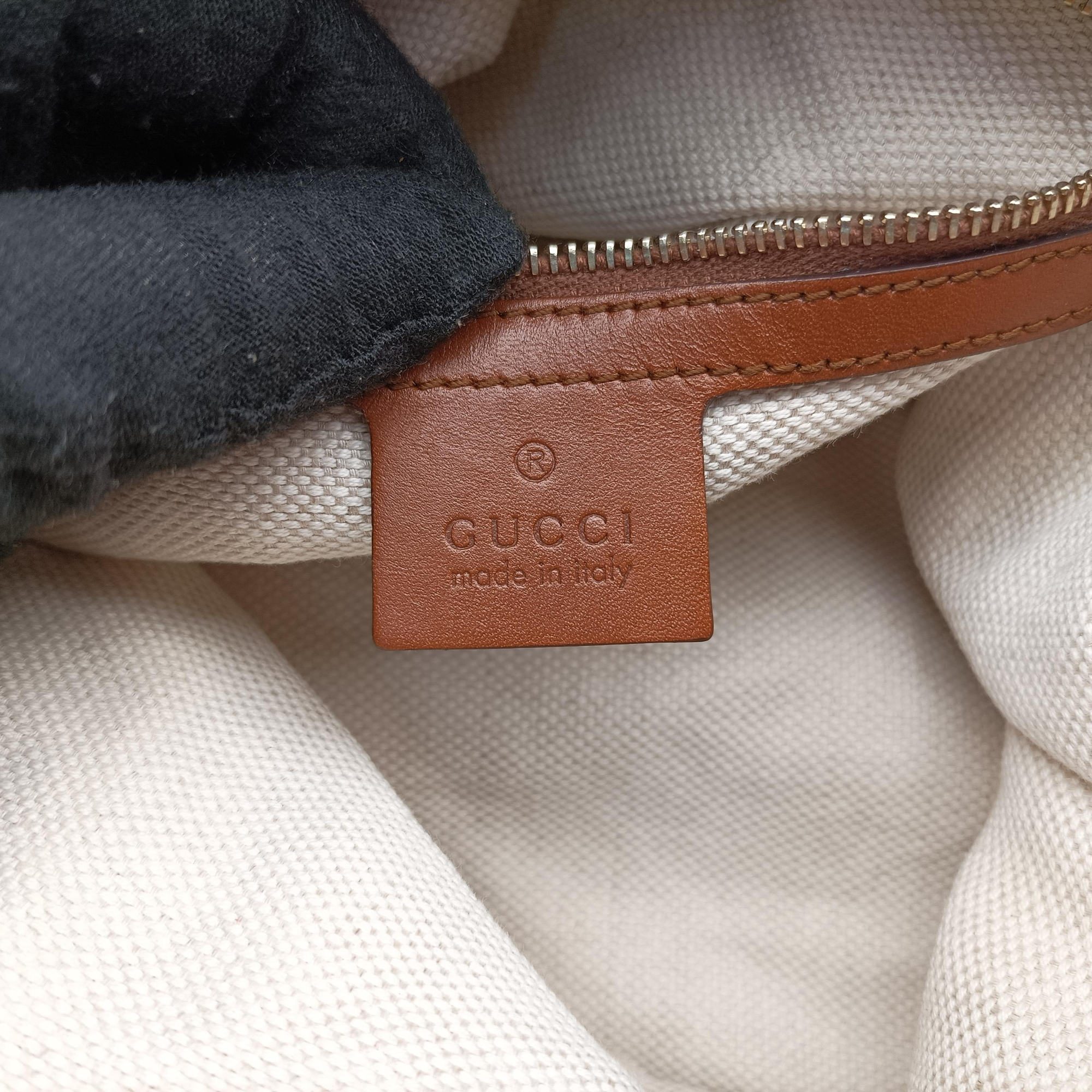 Pre-owned Gucci Interlocking G GG Canvas Brown canvas×leather 296896 handbag | stylenewstar
