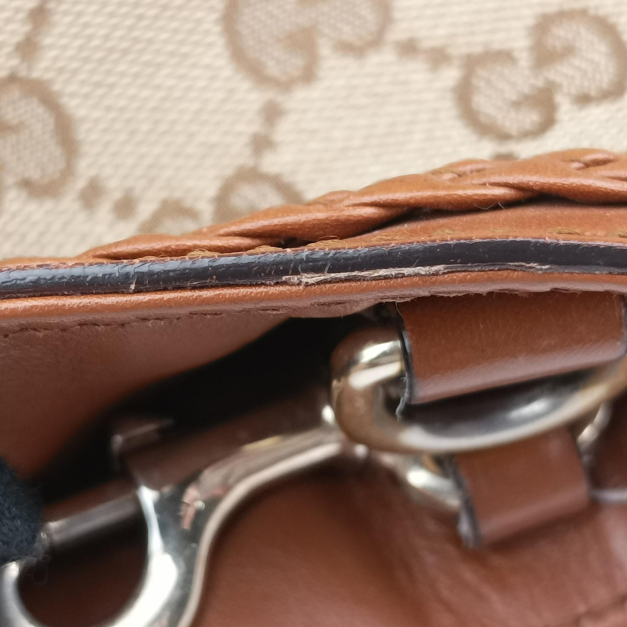 Pre-owned Gucci Interlocking G GG Canvas Brown canvas×leather 296896 handbag | stylenewstar