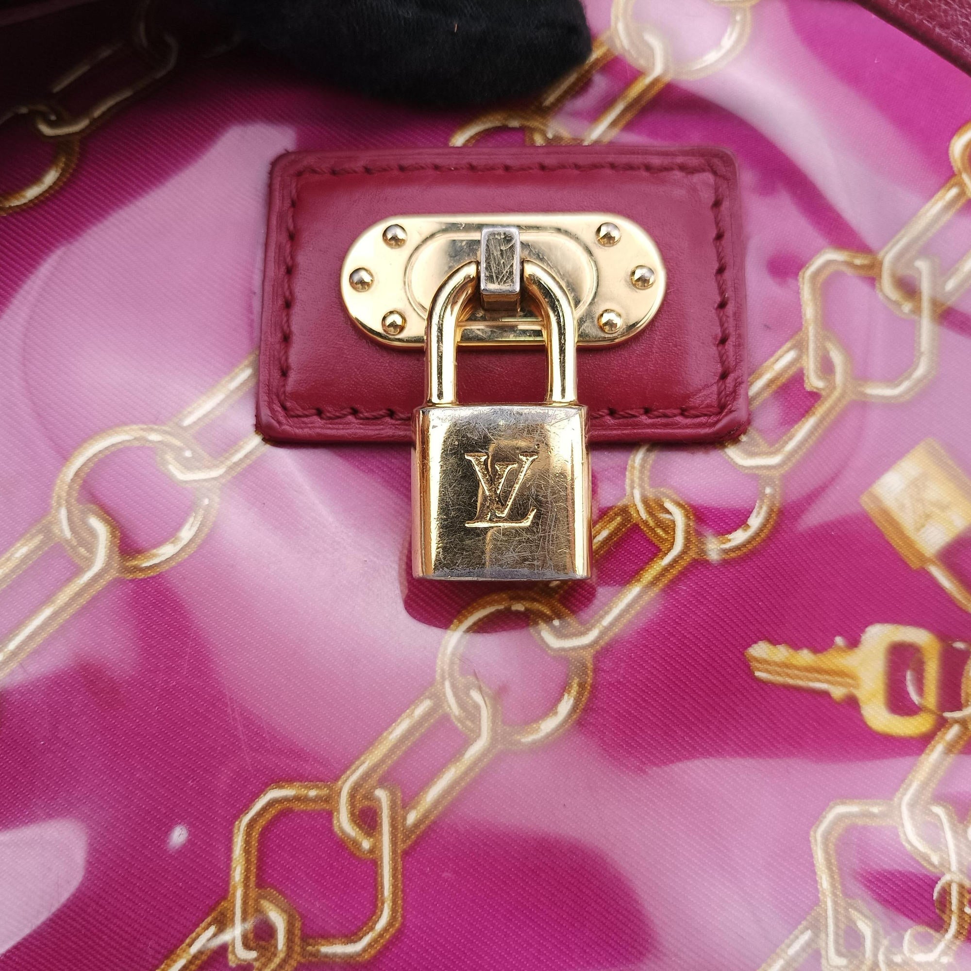 Secondhand Louis Vuitton Charm Pochette Accessoires pink×multicolor leather×PVC M95160 shoulderbag | stylenewstar