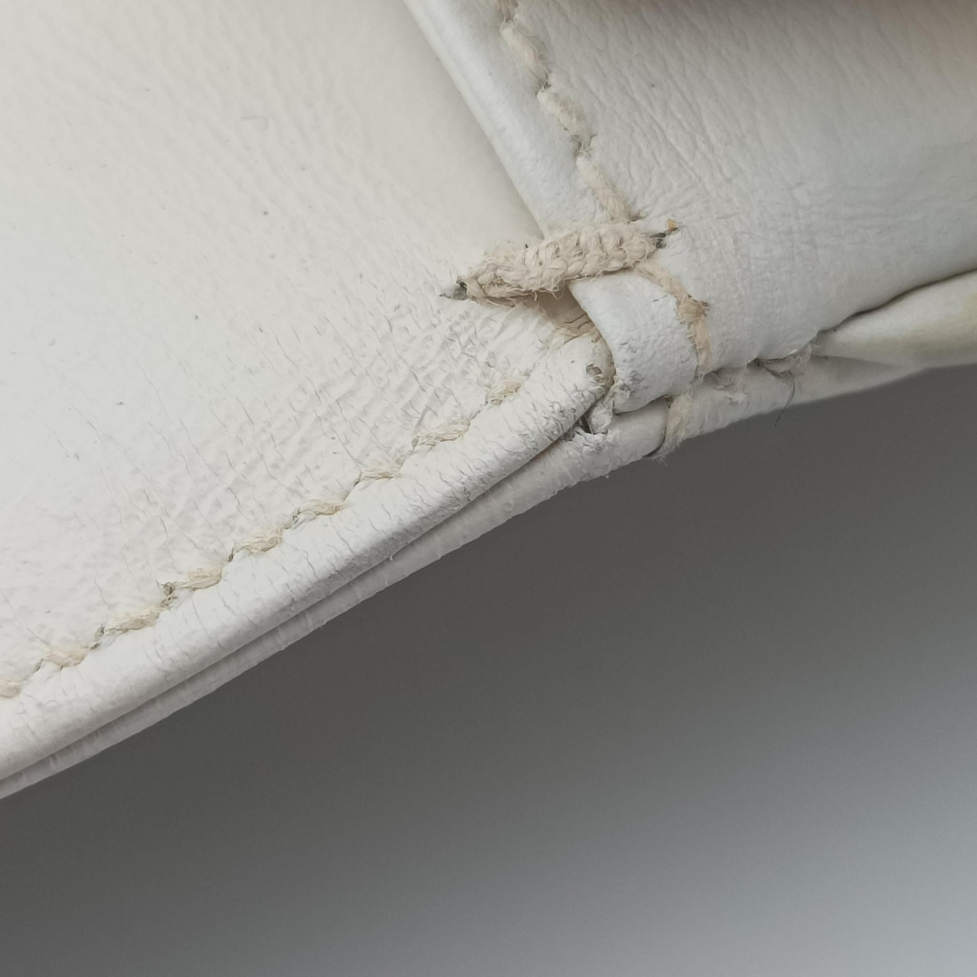 Pre-owned Gucci horse bit White Leather  shoulderbag | stylenewstar
