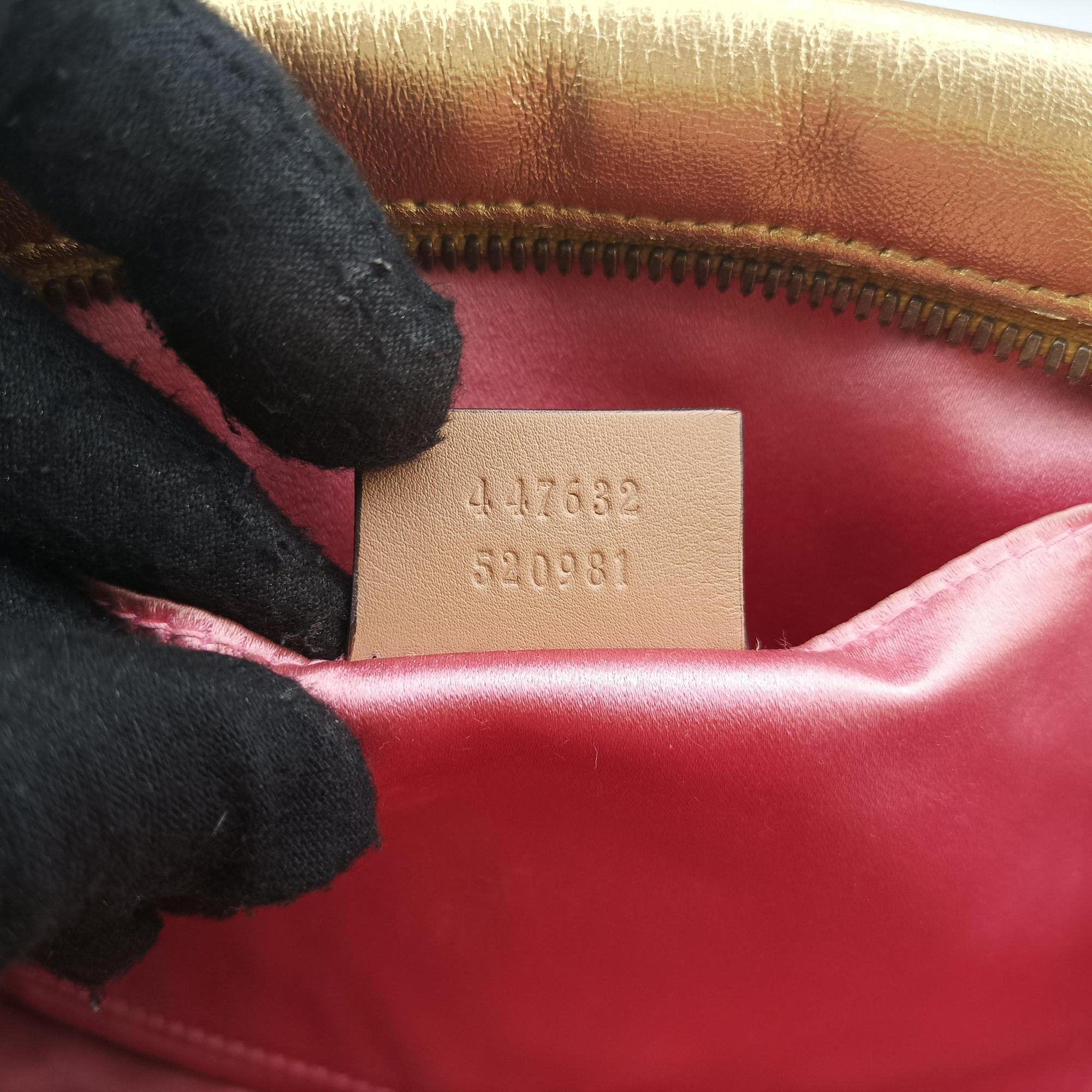 Secondhand Gucci GG Marmont Golden Leather 447632 shoulderbag | stylenewstar