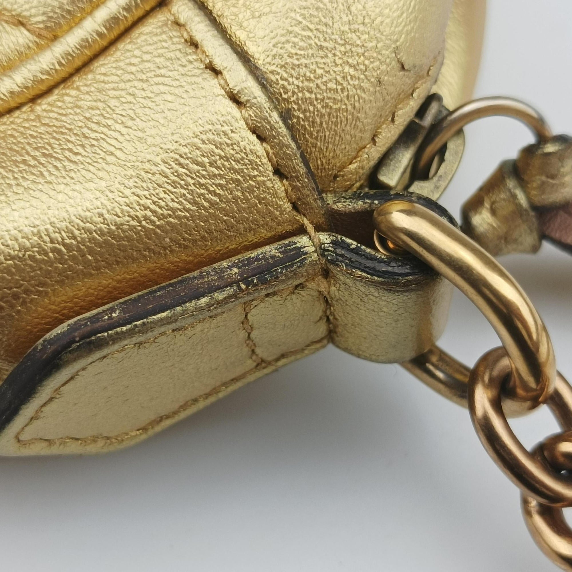 Secondhand Gucci GG Marmont Golden Leather 447632 shoulderbag | stylenewstar