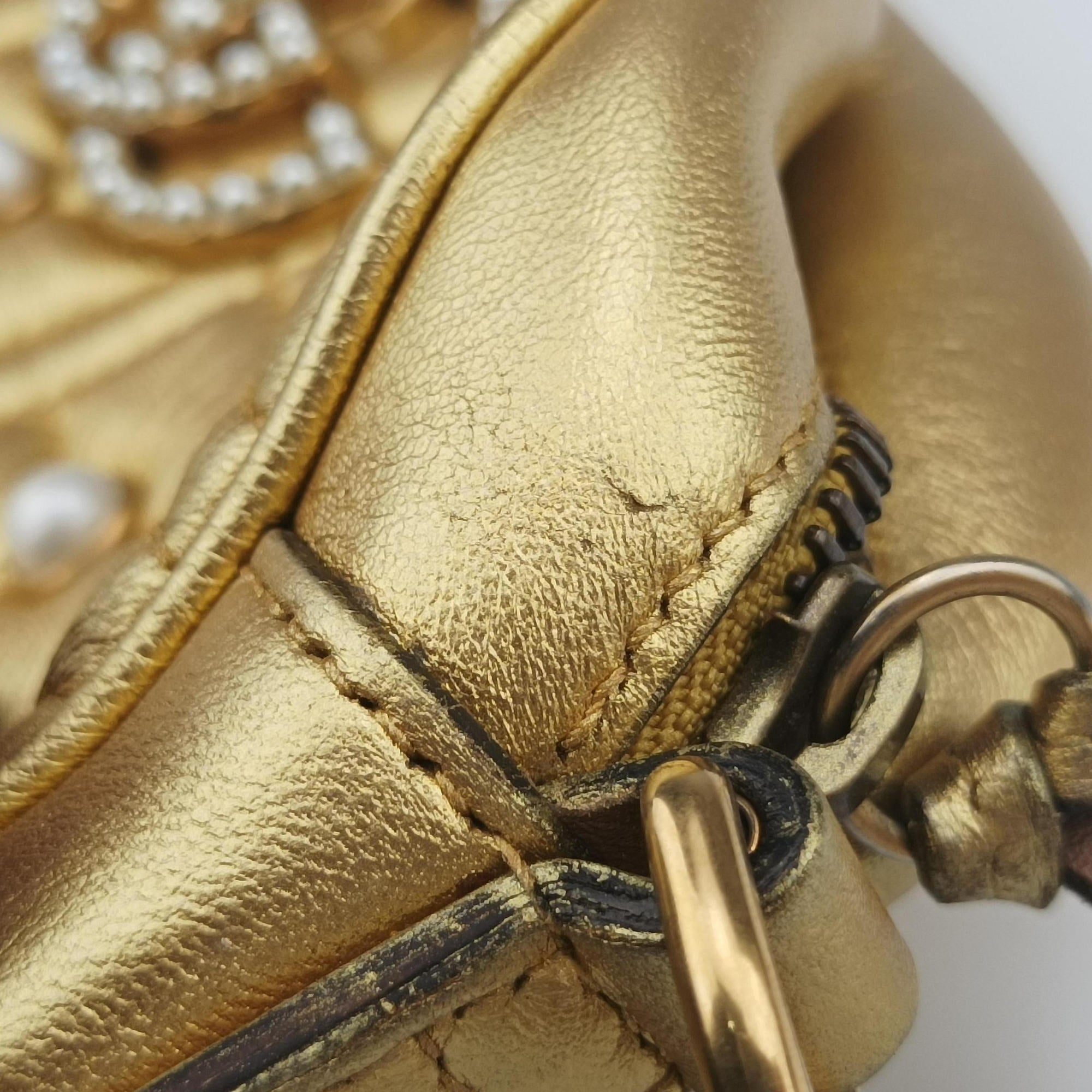 Secondhand Gucci GG Marmont Golden Leather 447632 shoulderbag | stylenewstar