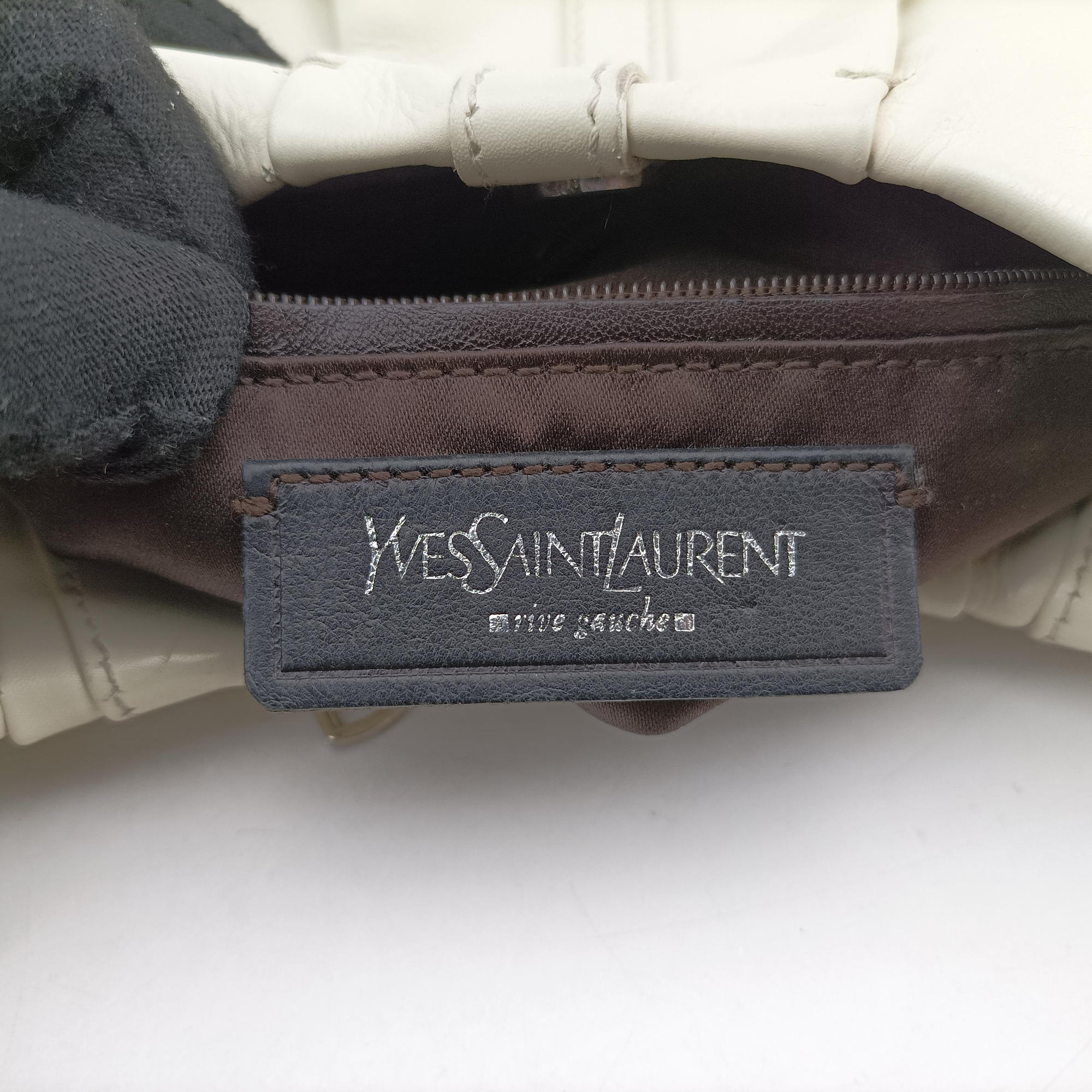 Secondhand Yves Saint Laurent Rive Gauche White Leather 120436 shoulderbag | stylenewstar