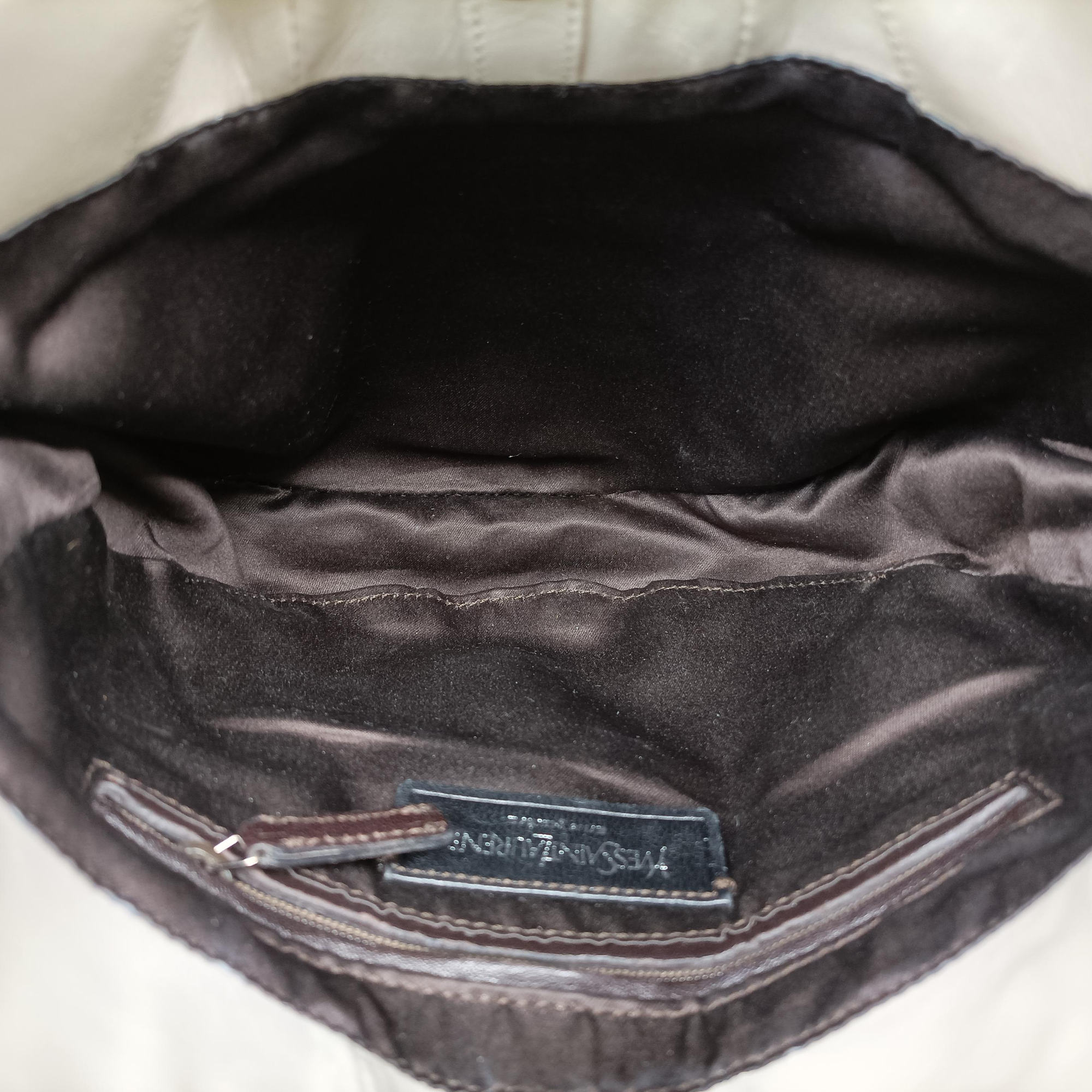 Secondhand Yves Saint Laurent Rive Gauche White Leather 120436 shoulderbag | stylenewstar