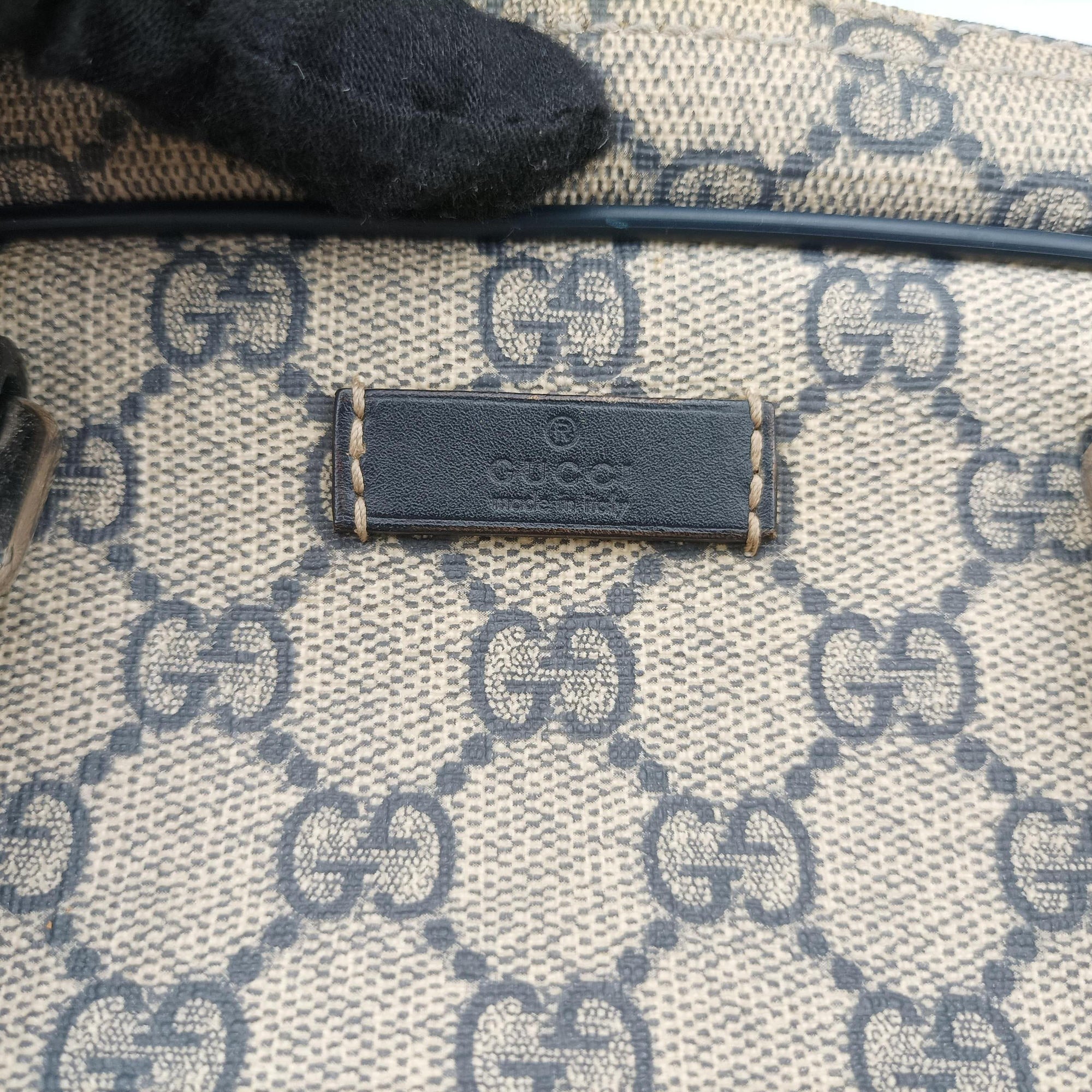 Pre-owned Gucci GG Supreme Briefcase Beige×Black PVC coated canvas x Leather 208463 shoulderbag | stylenewstar