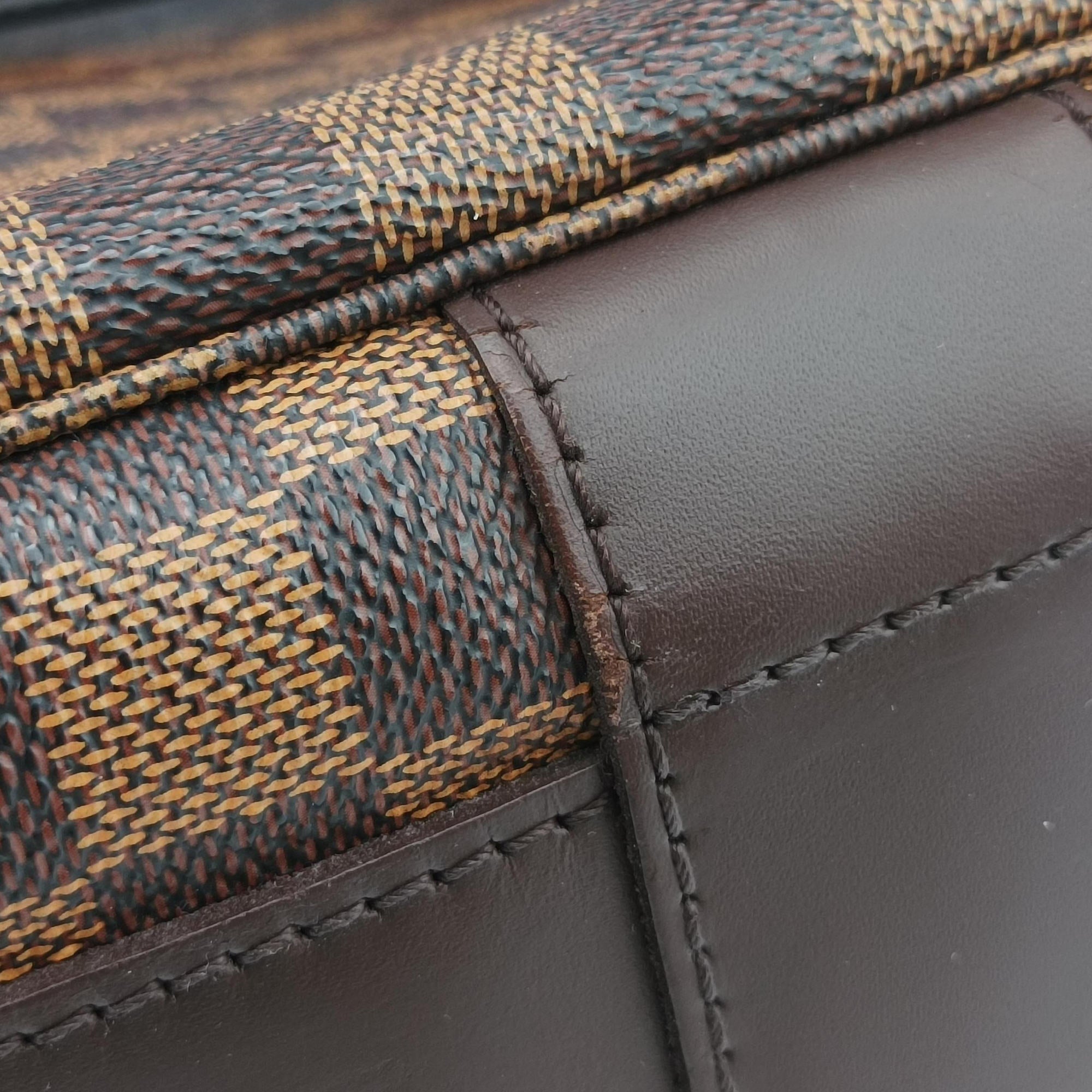 Secondhand Louis Vuitton Bastille Messenger EBENE Damier Canvas N45258 shoulderbag | stylenewstar