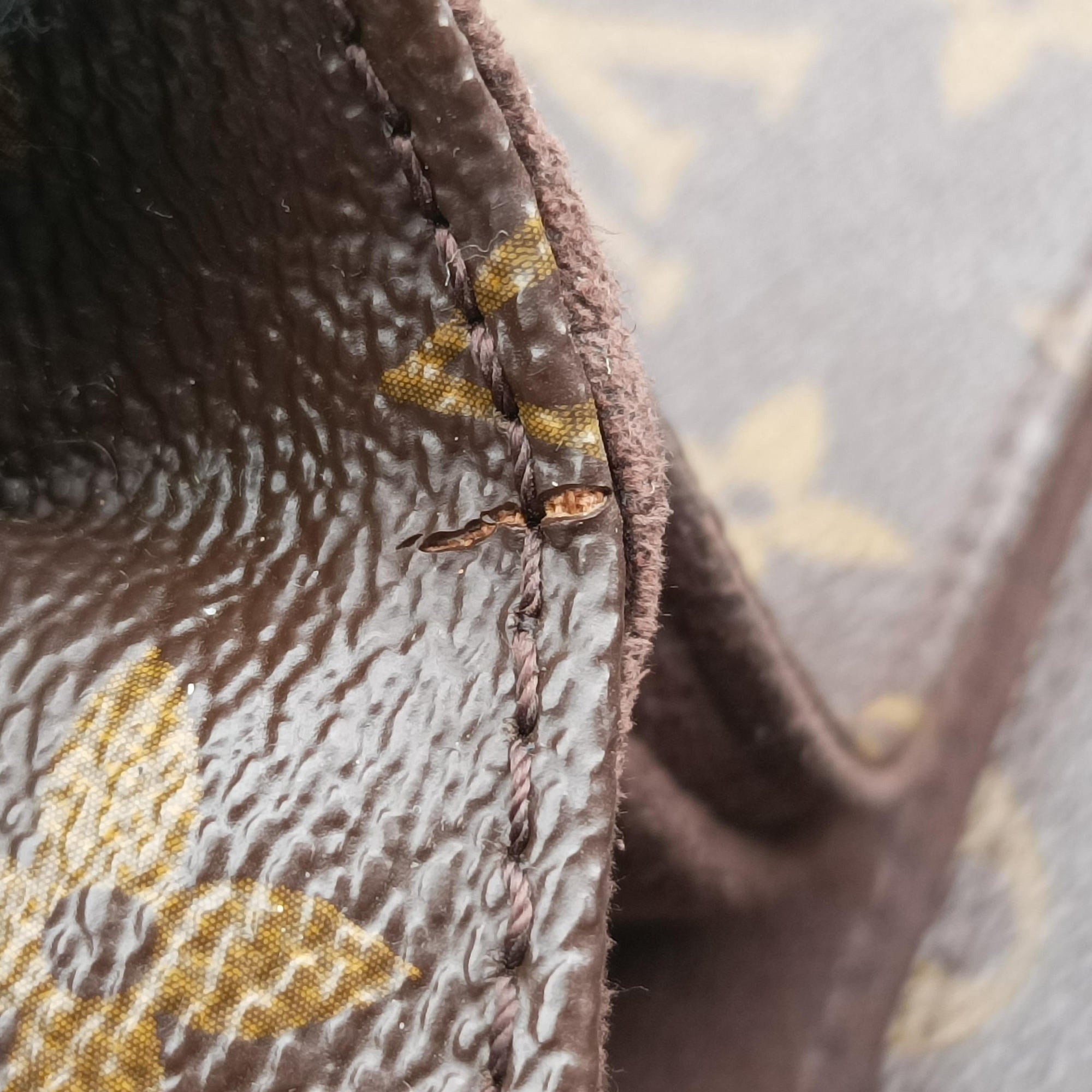 Secondhand Louis Vuitton Pochette Metis MM Brown Monogram Canvas M44875 shoulderbag | stylenewstar