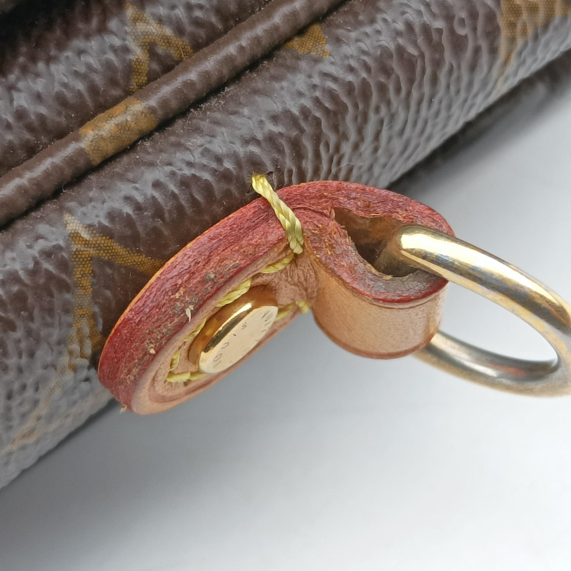 Secondhand Louis Vuitton Pochette Metis MM Brown Monogram Canvas M44875 shoulderbag | stylenewstar