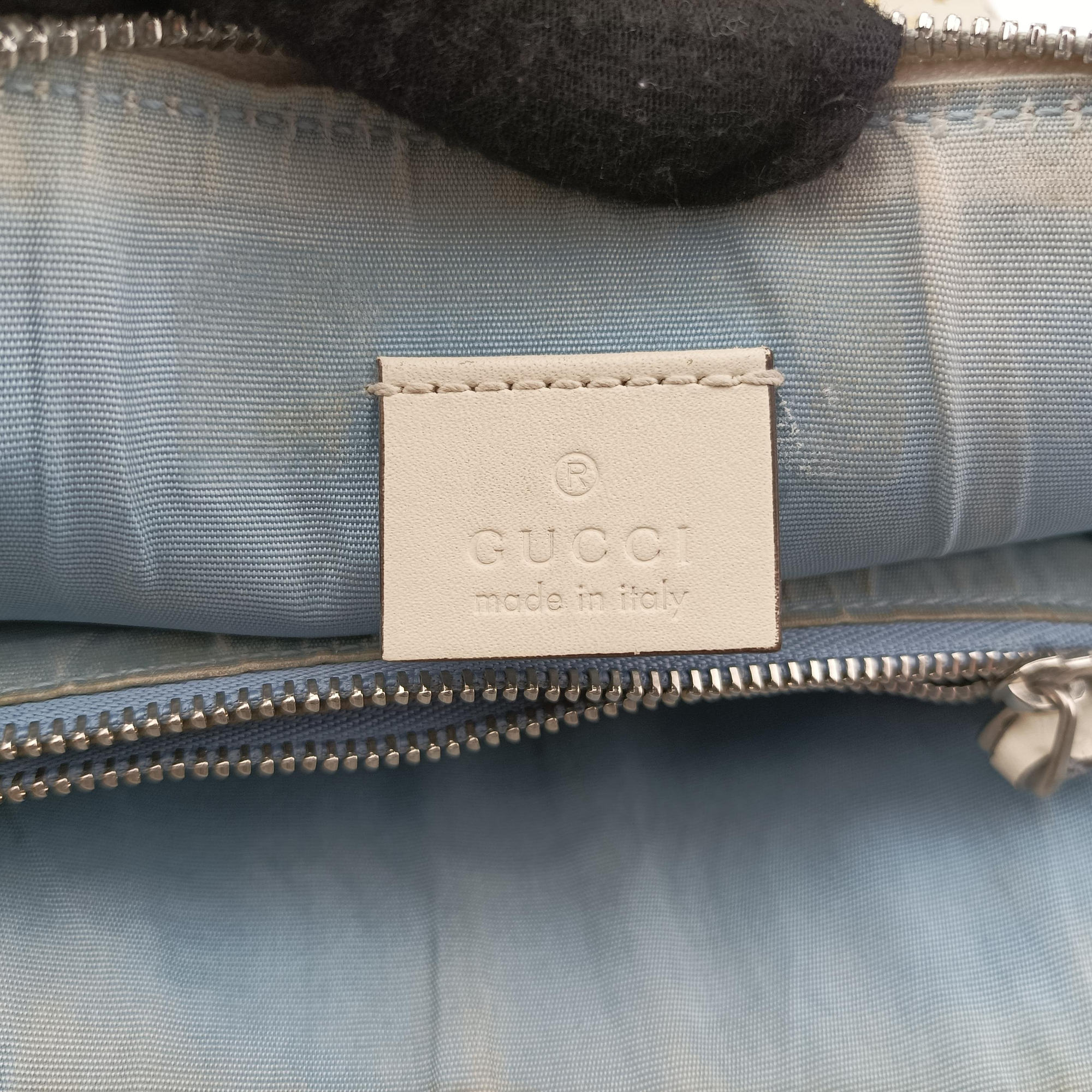 Pre-owned Gucci SEGA collaboration GUCCY print White Leather 511189 shoulderbag | stylenewstar