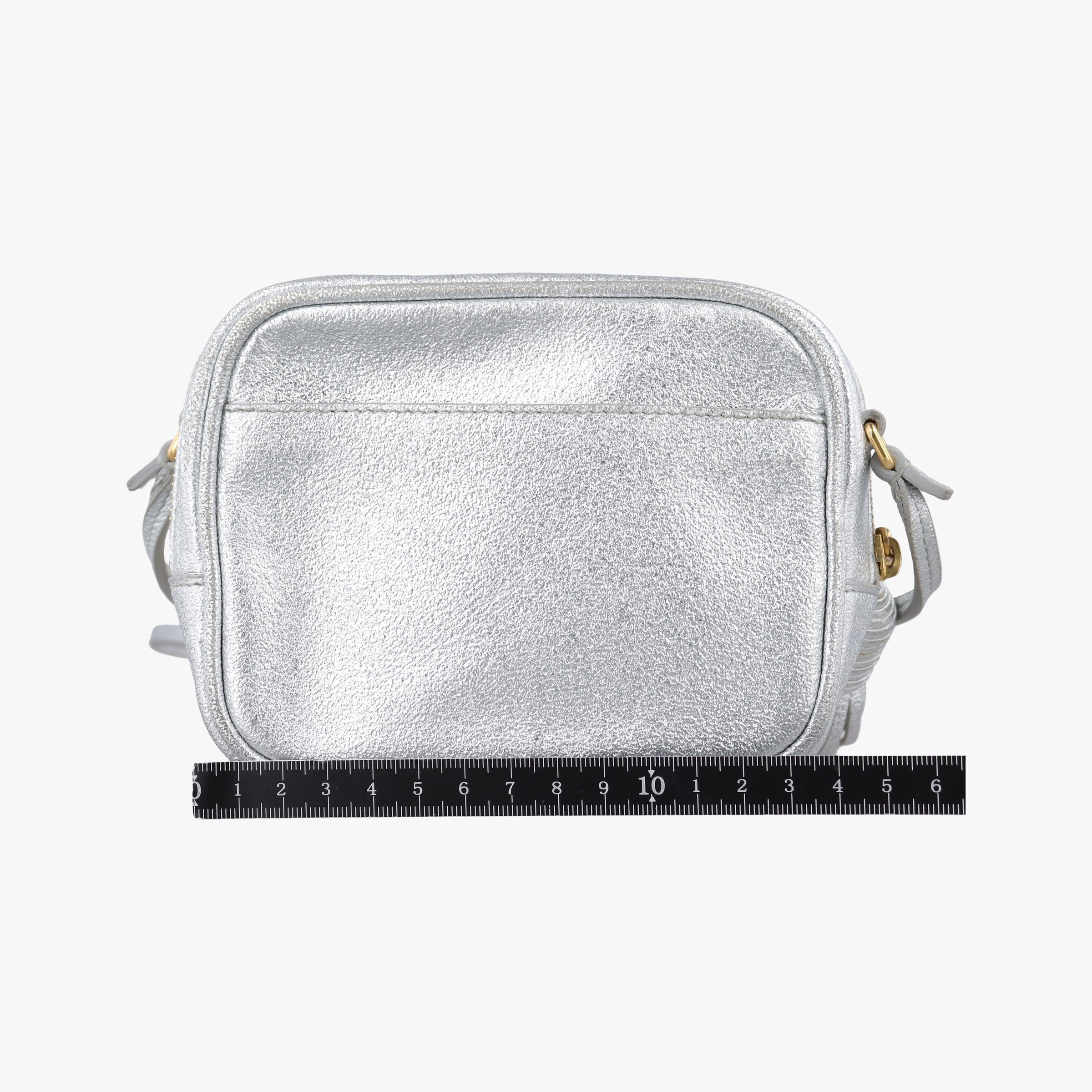 Pre-owned Yves Saint Laurent Monogram Blogger Silver Leather 425317 shoulderbag | stylenewstar