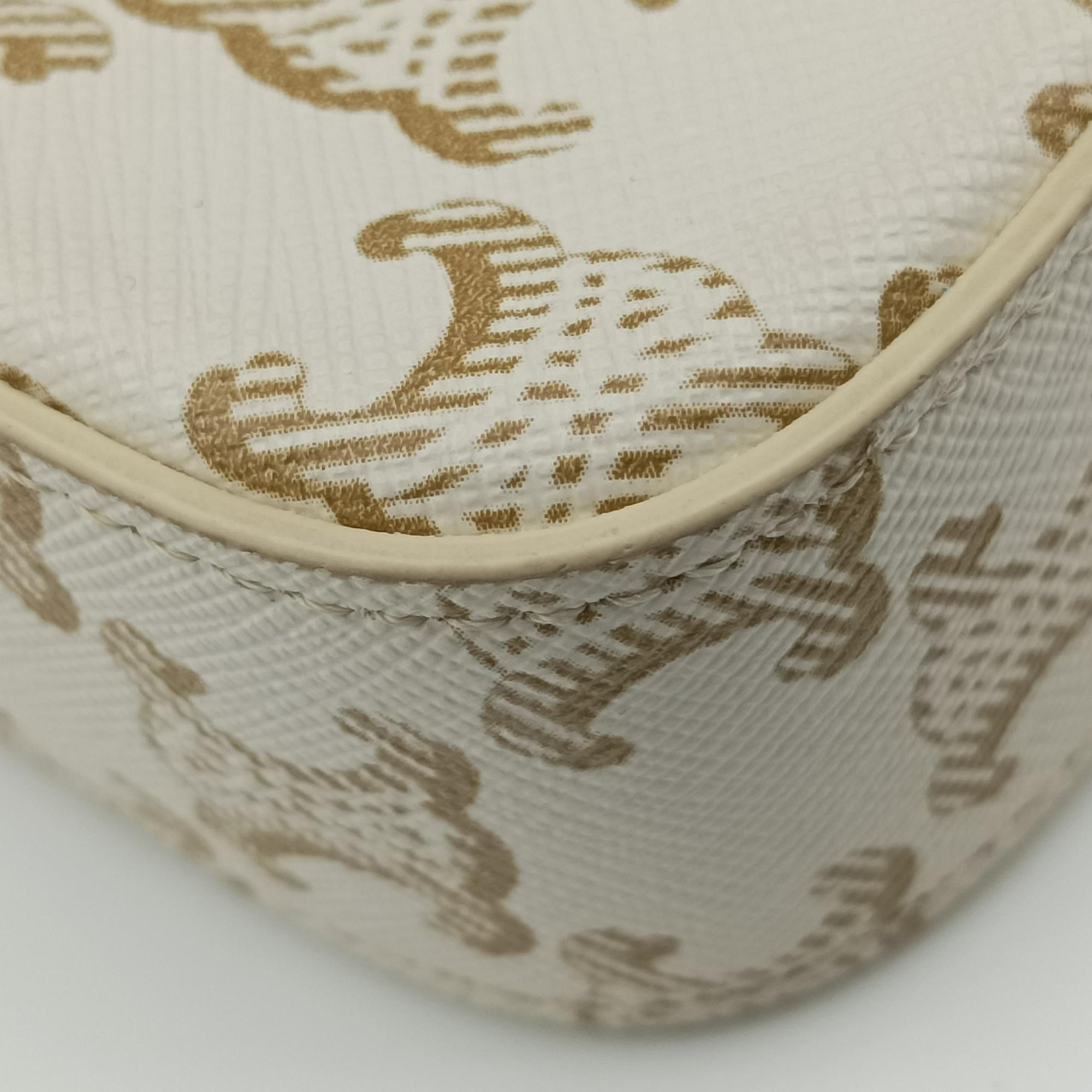 Vintage Celine Teen Triomphe White PVC coated canvas  shoulderbag | stylenewstar