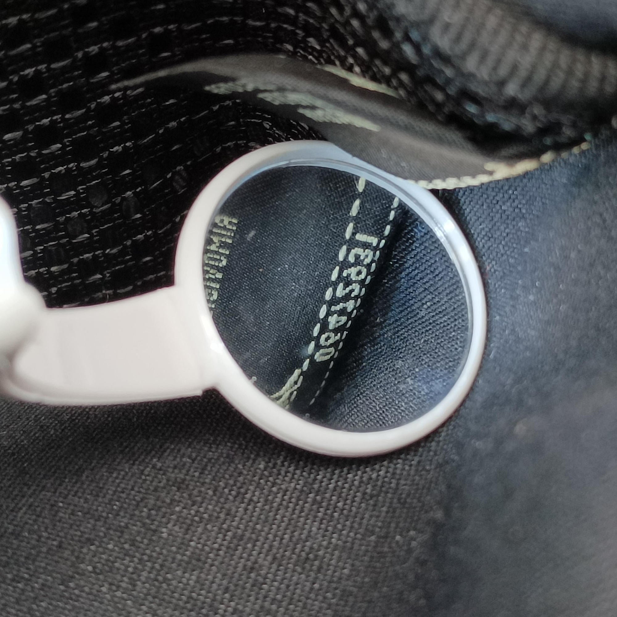 Secondhand Fendi California Sky White × Black PVC coated canvas 7VA483 bum bag/waist bag | stylenewstar