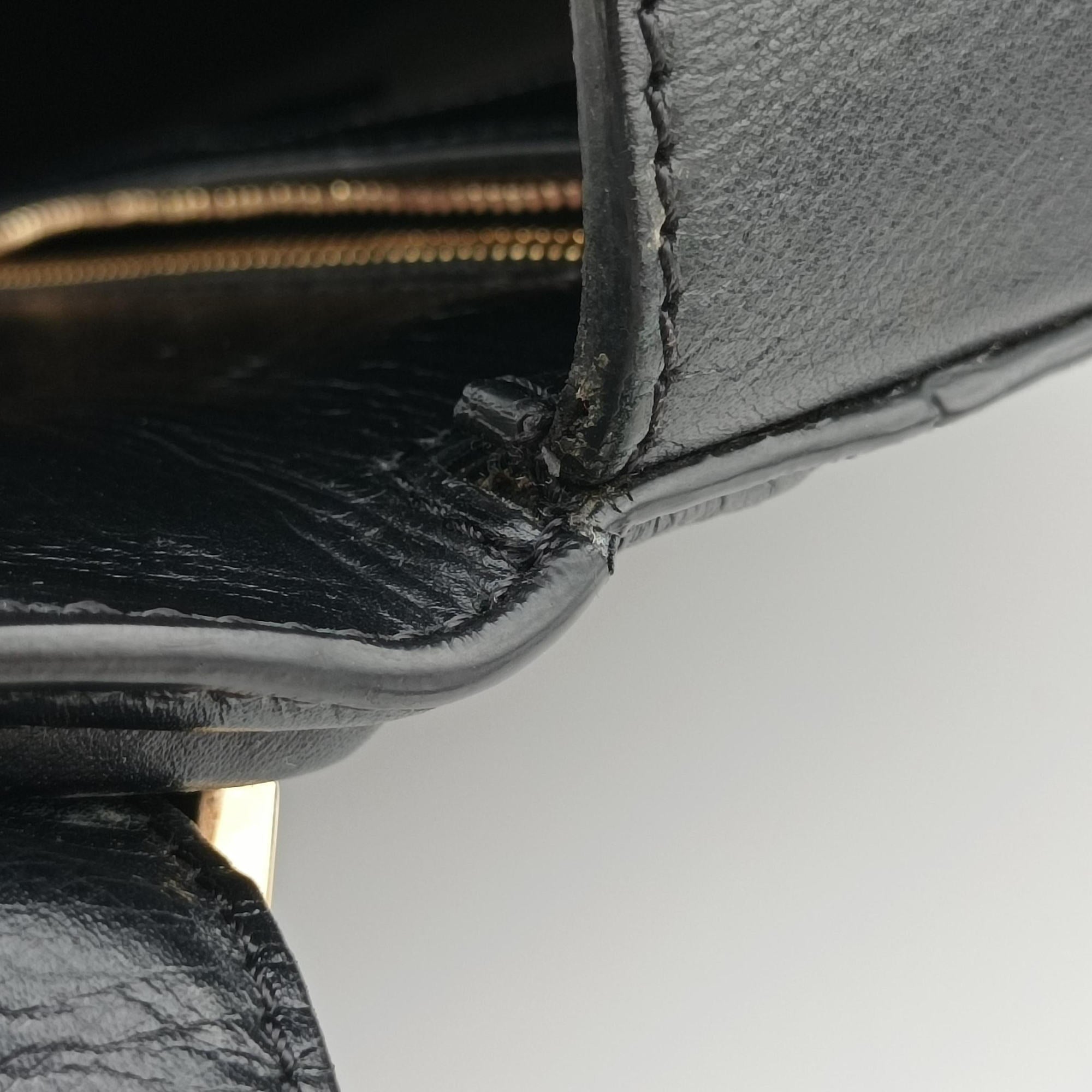 Pre-owned Givenchy Pandora Black Leather  shoulderbag | stylenewstar