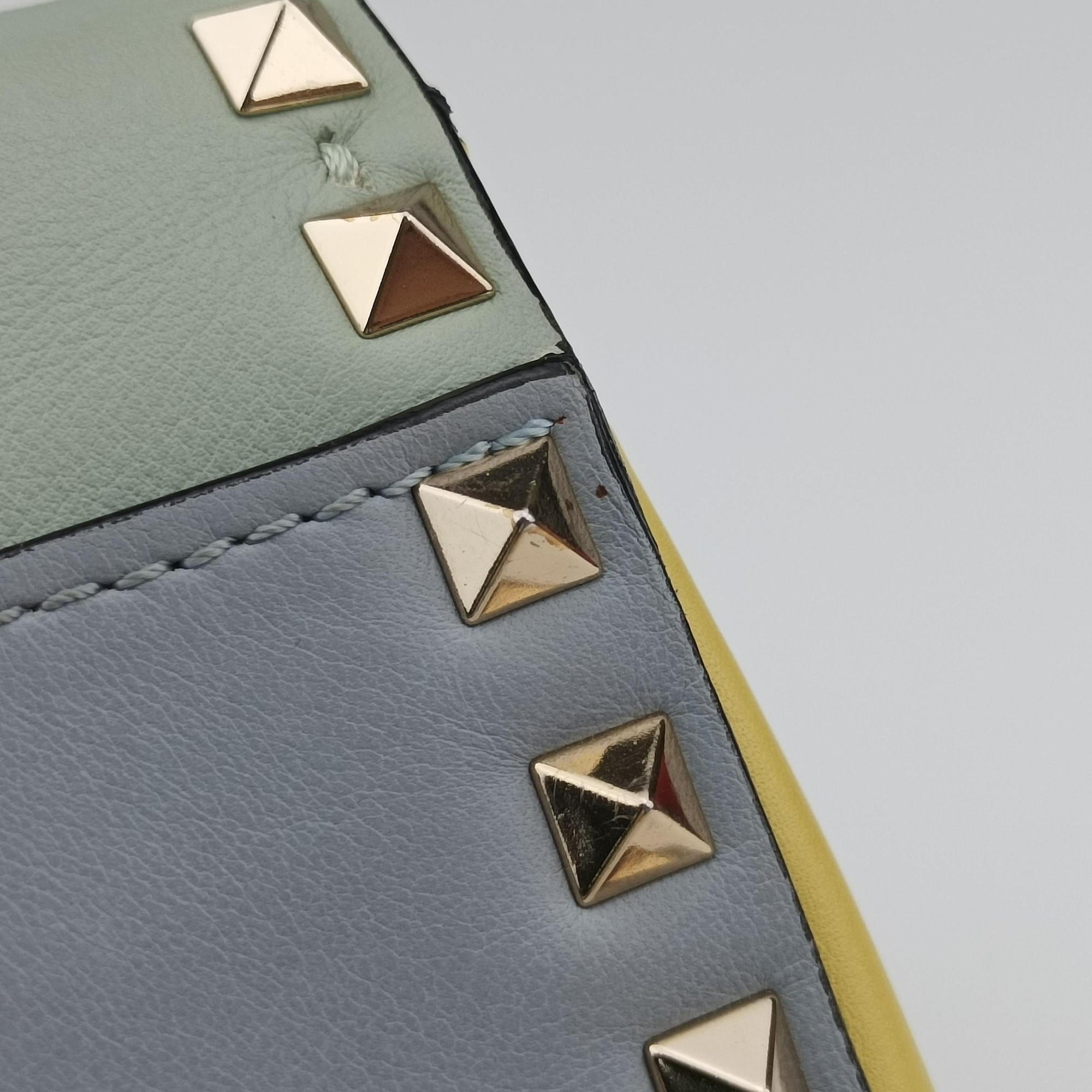 Pre-owned Valentino Rockstud Green x Pink x Yellow x Blue Leather  shoulderbag | stylenewstar