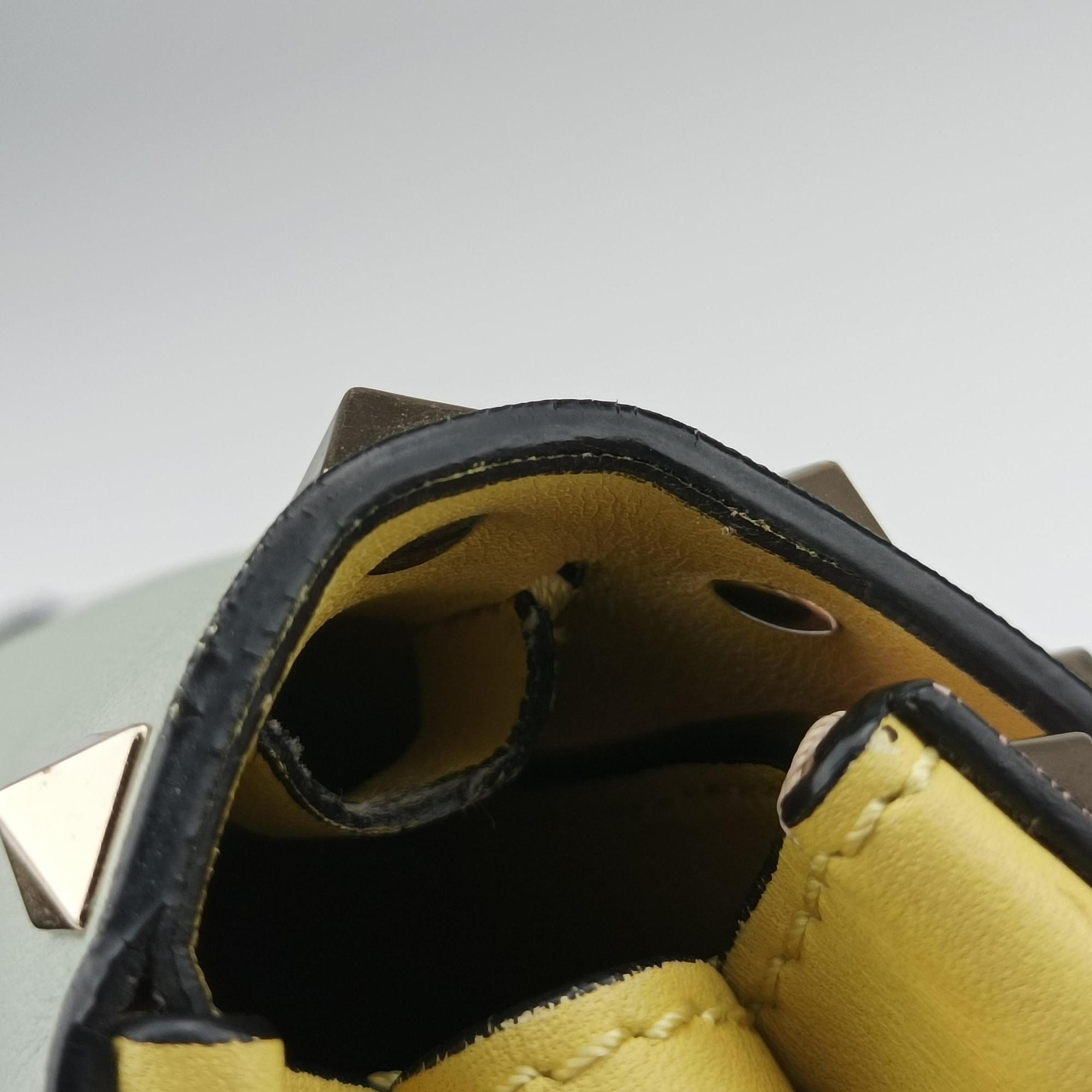 Pre-owned Valentino Rockstud Green x Pink x Yellow x Blue Leather  shoulderbag | stylenewstar