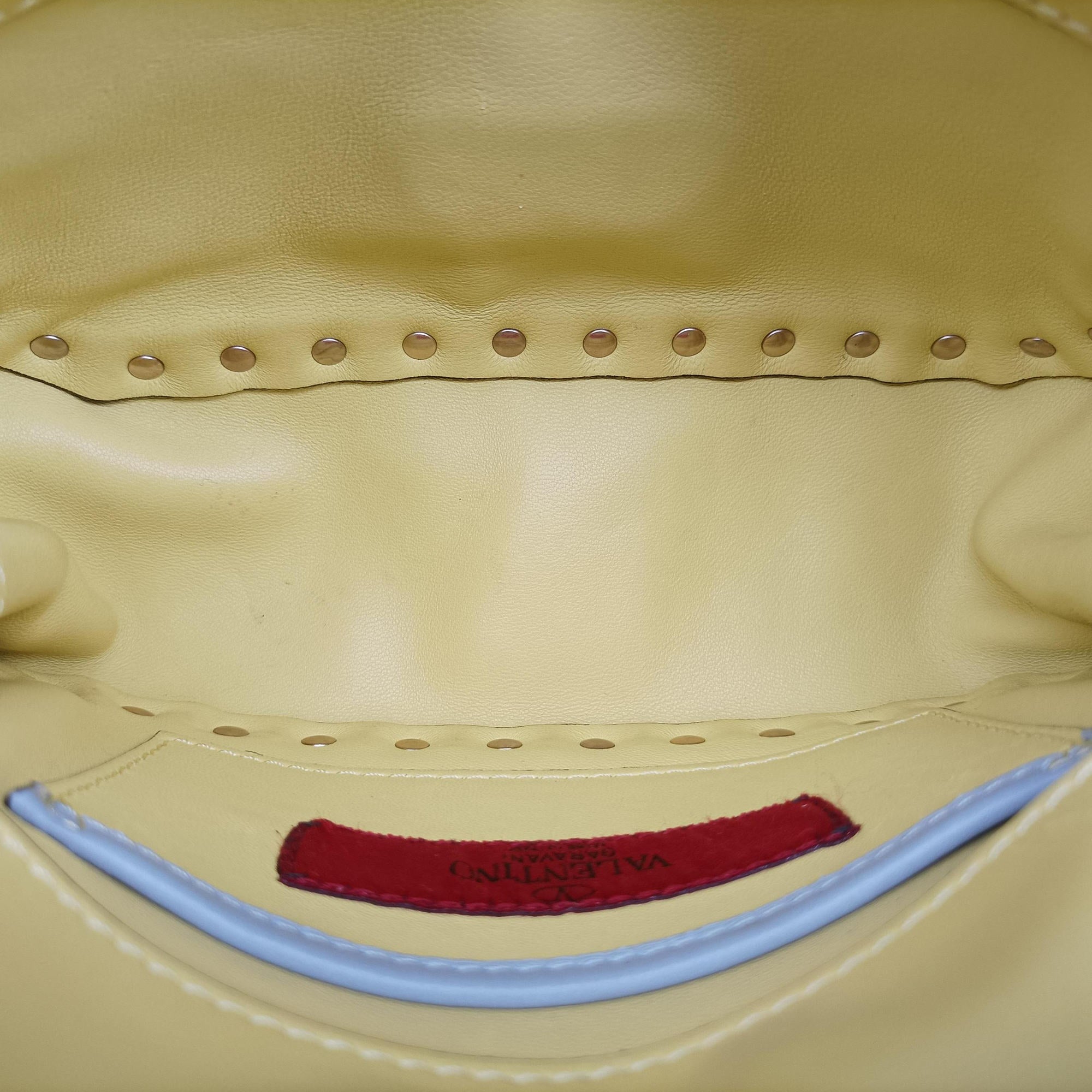 Pre-owned Valentino Rockstud Green x Pink x Yellow x Blue Leather  shoulderbag | stylenewstar
