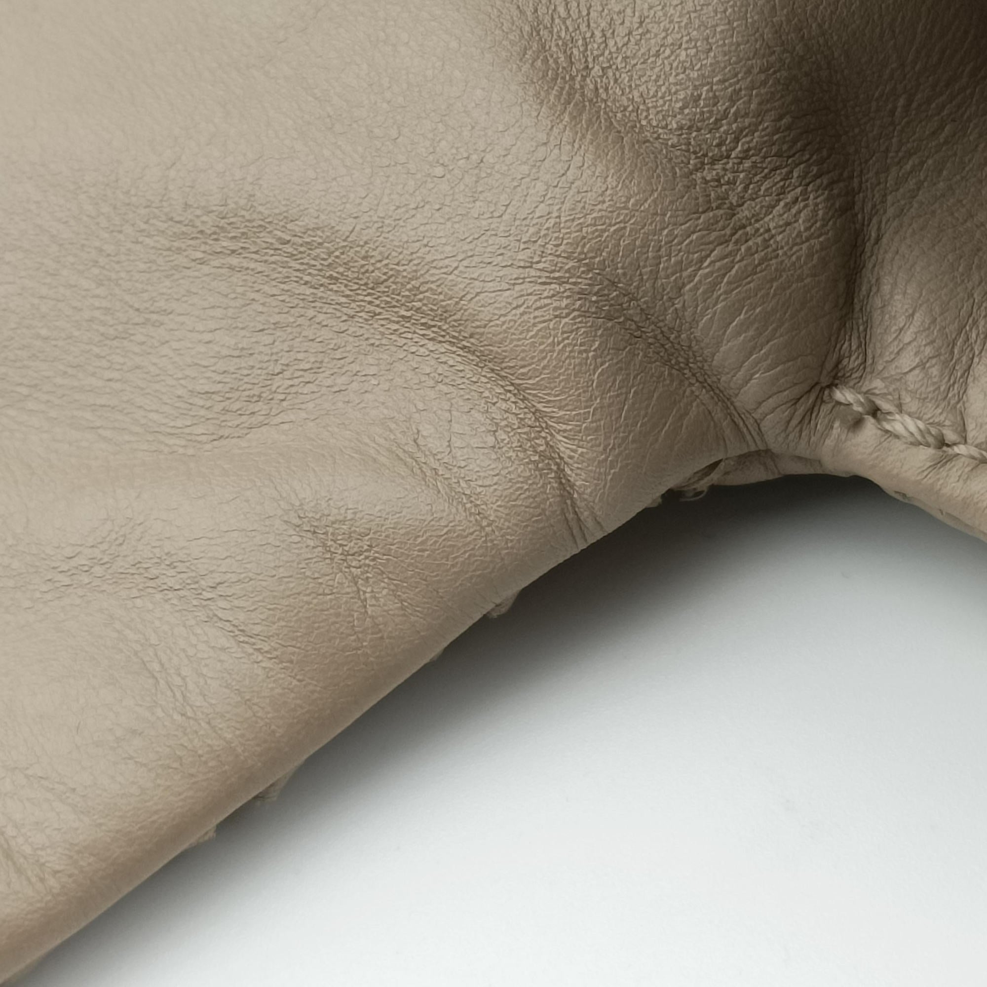 Pre-owned Bottega Veneta Intrecciato Beige lambskin  shoulderbag | stylenewstar