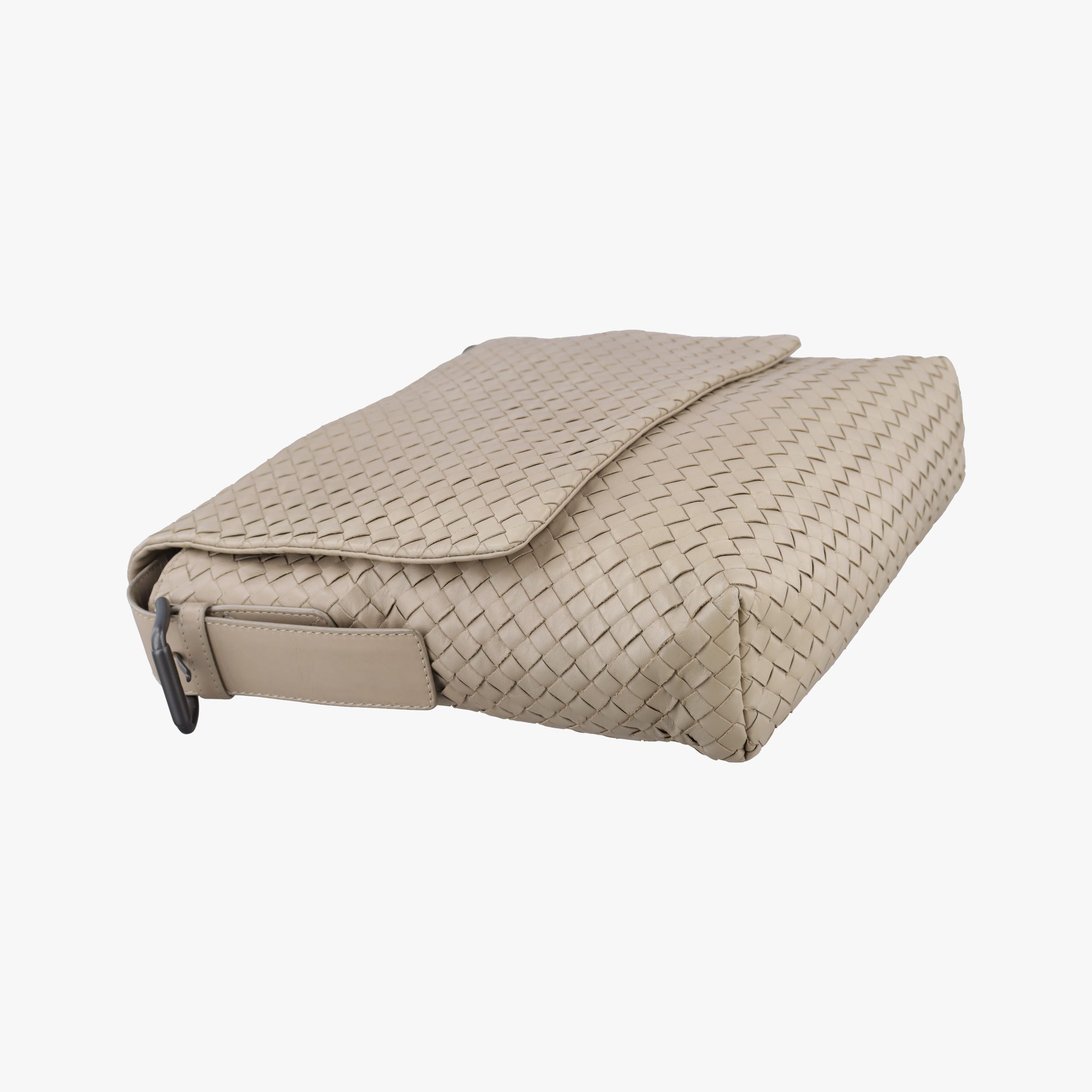 Pre-owned Bottega Veneta Intrecciato Beige lambskin  shoulderbag | stylenewstar
