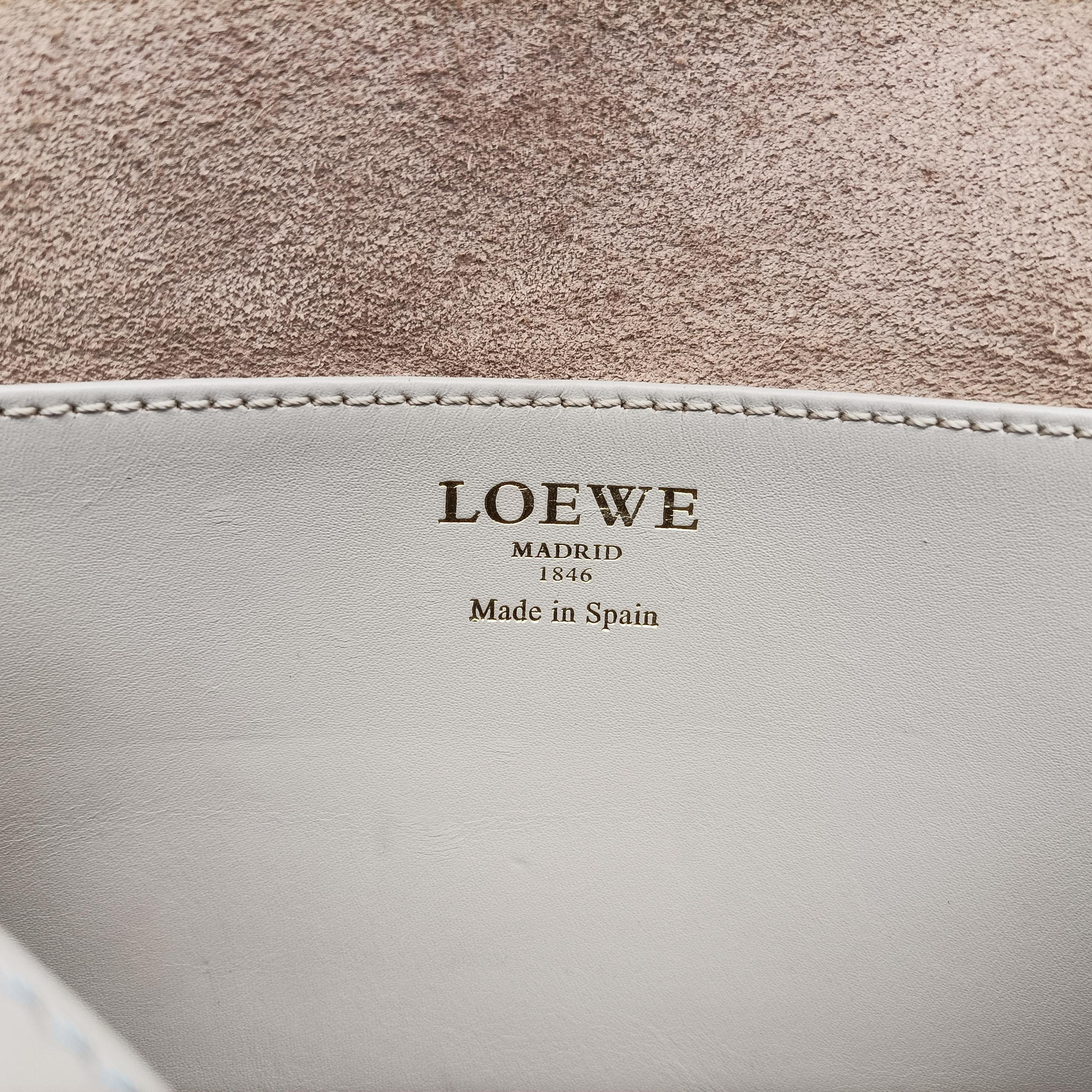 Pre-owned Loewe Ines Beige×blue Leather  shoulderbag | stylenewstar